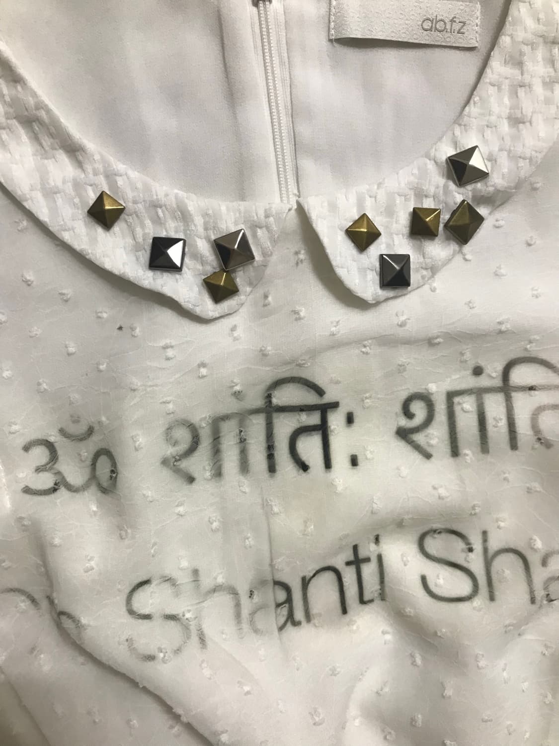 Om Shanti Studded Chiffon Dress 상품이미지5