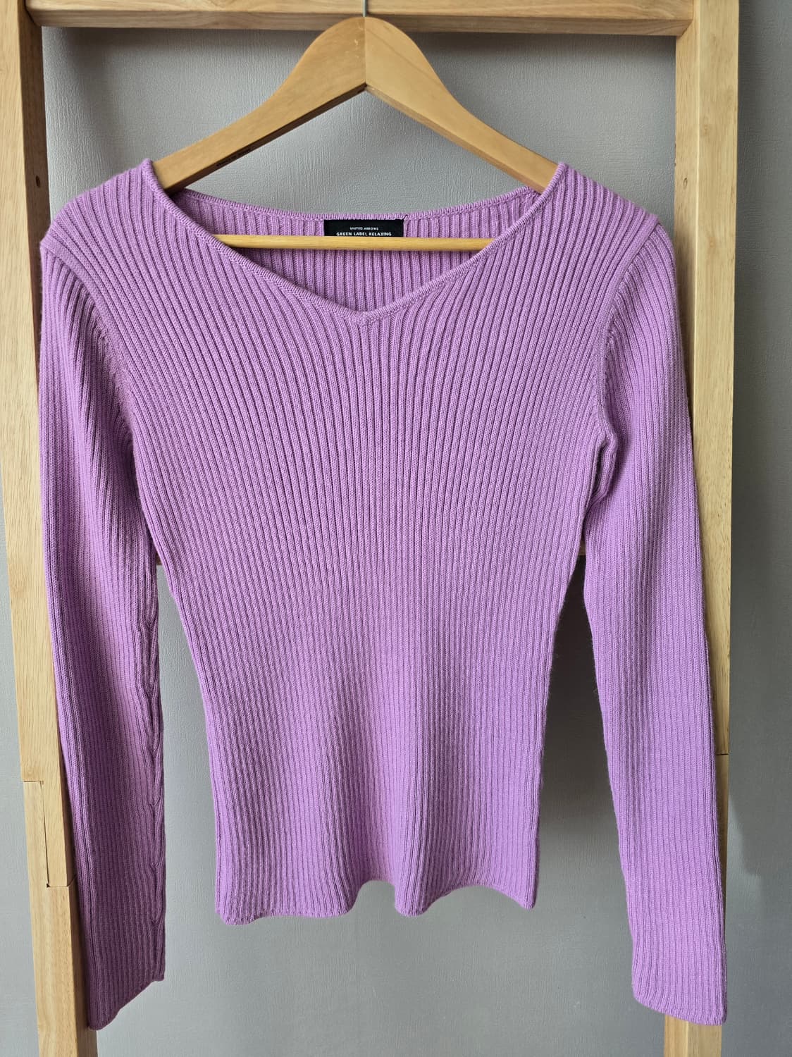 [United Arrows GLR  라벤더 브이넥 니트 상품이미지2