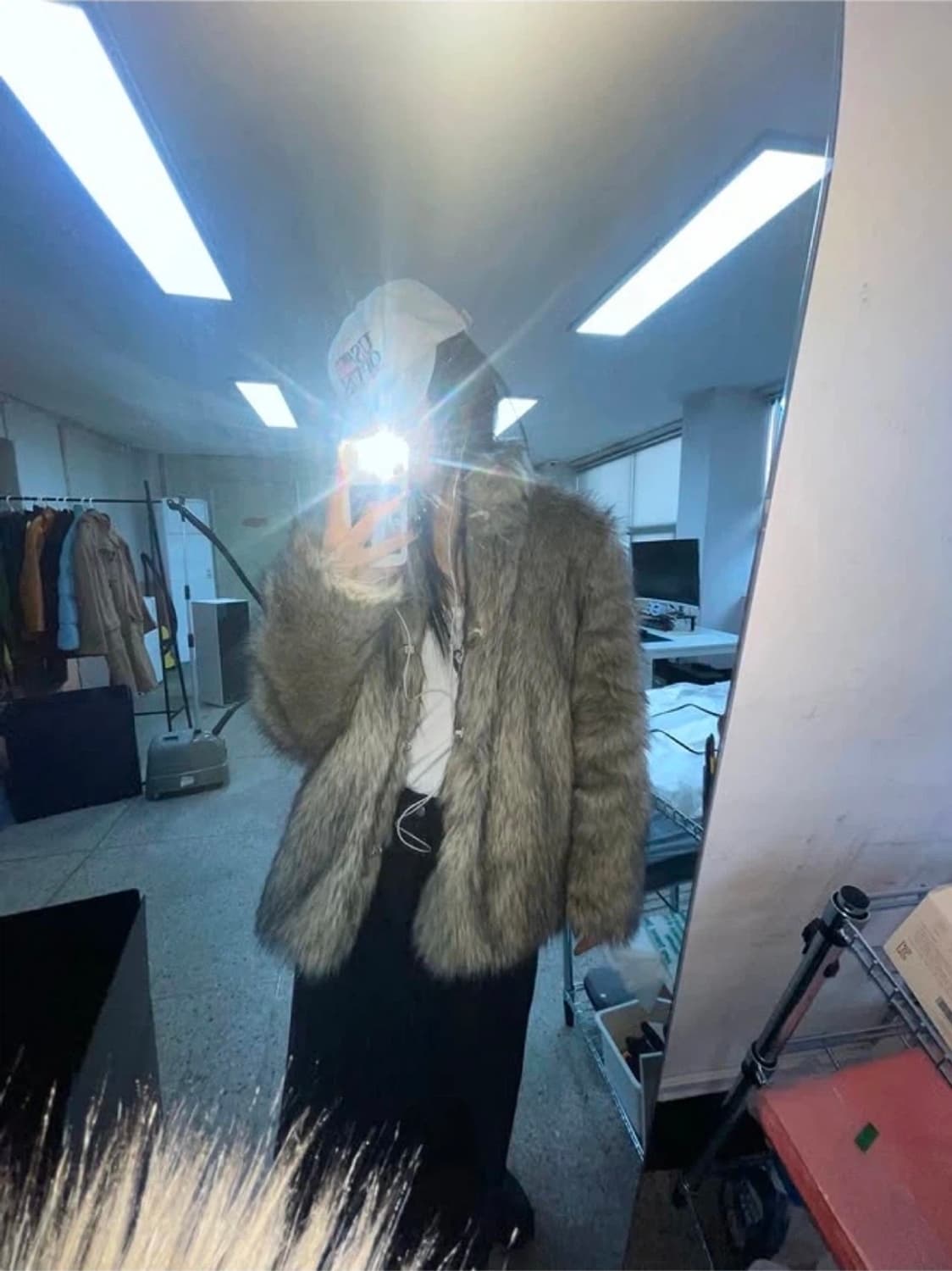 EERHOUSE 이이알하우스 퍼자켓 상품이미지2