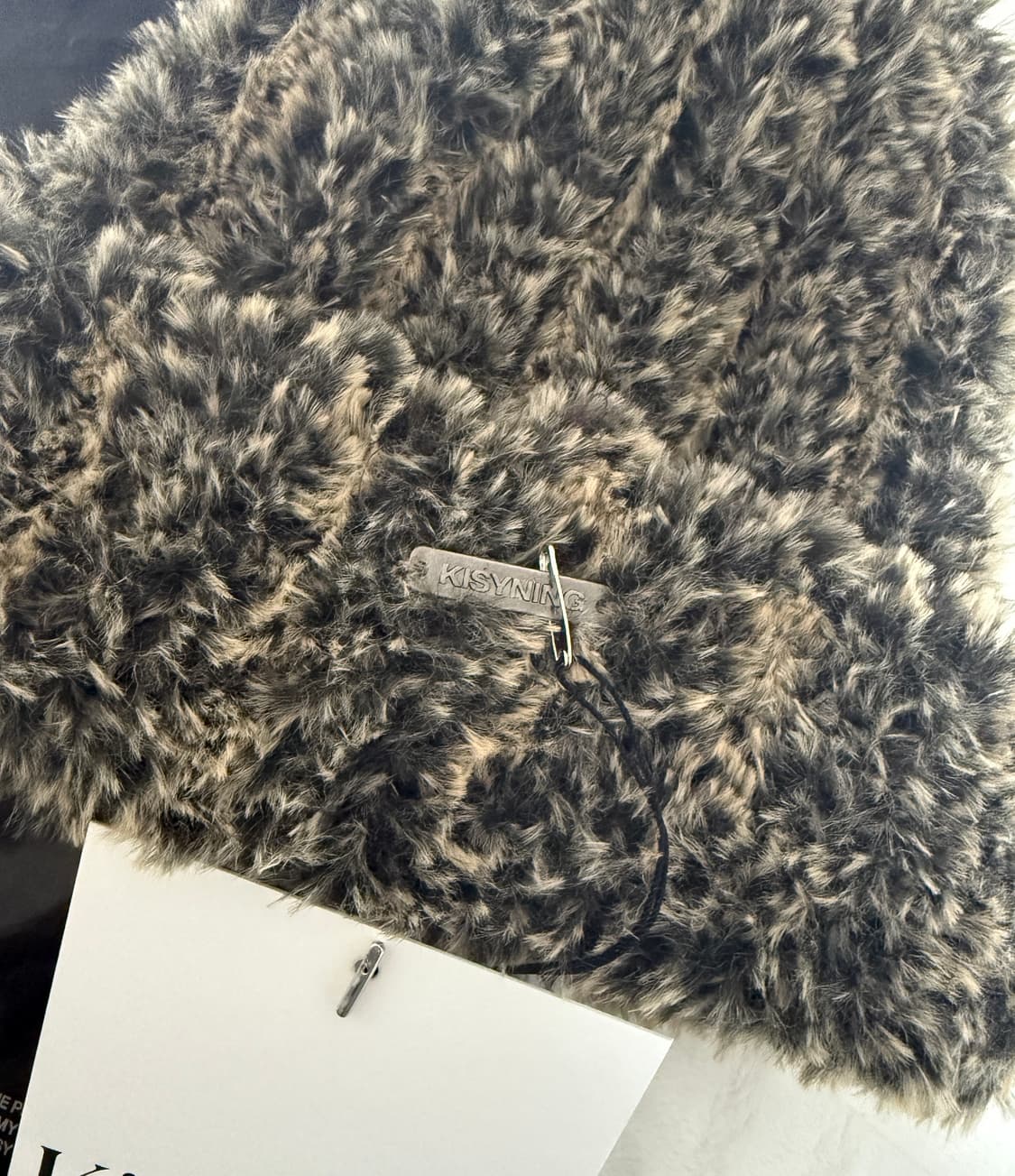 (새상품)키시닝 Soft Fur Beanie 판매 상품이미지3