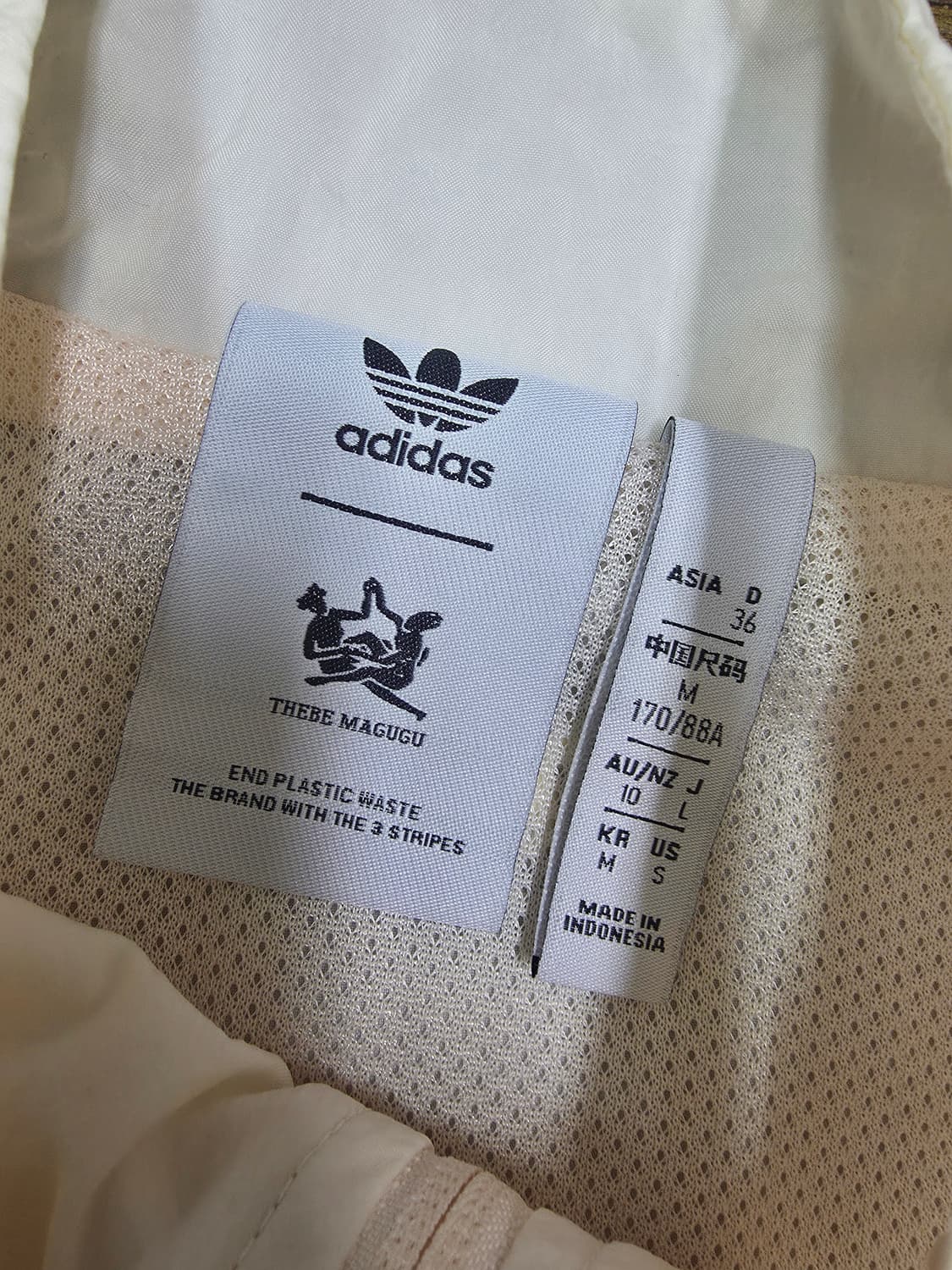 아디다스 오리지널스 우먼 테베 마구구 트랙탑 상품이미지5