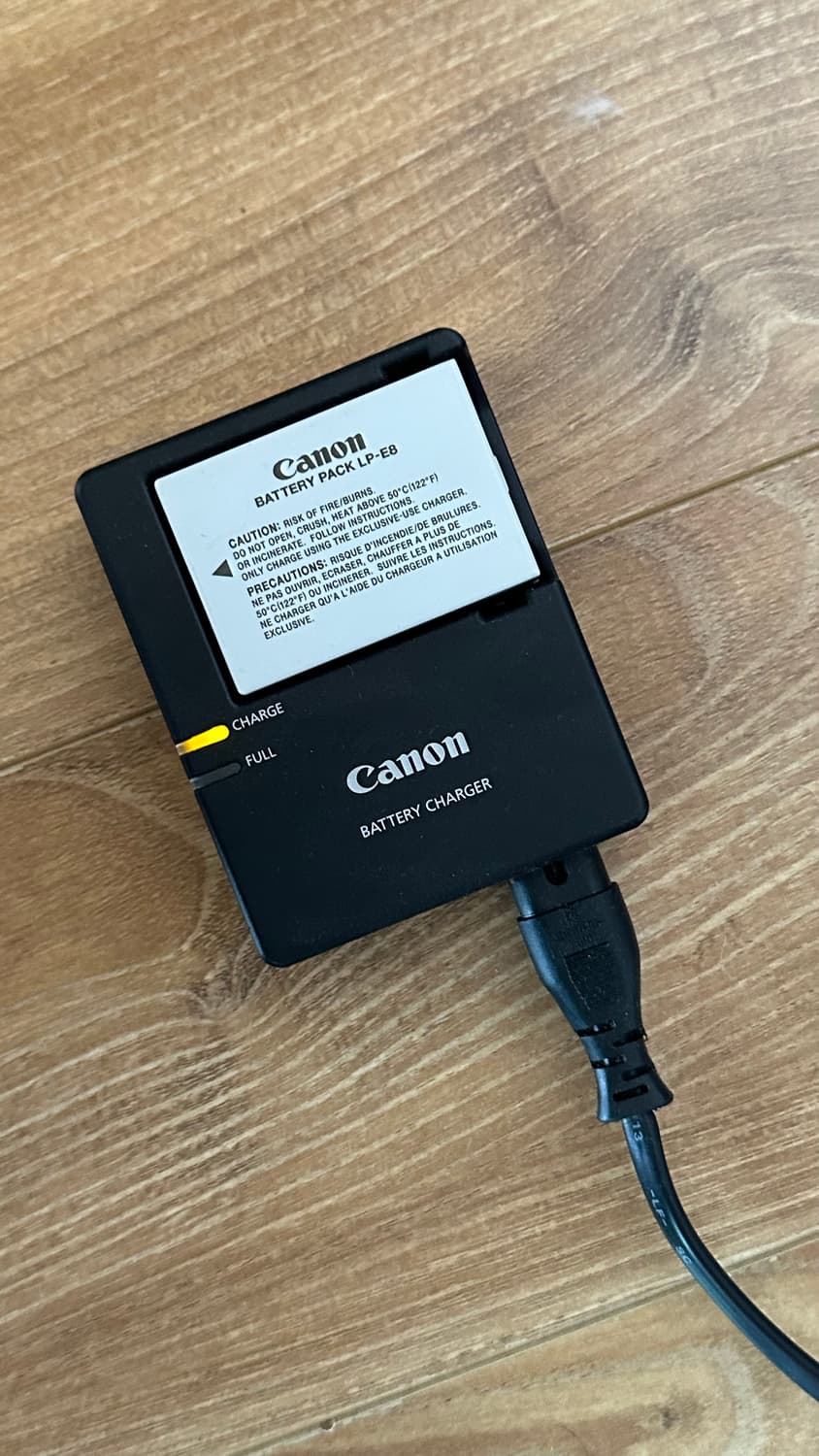 DSLR 캐논 EOS 650D 바디 컷수 2천 미만 상품이미지9