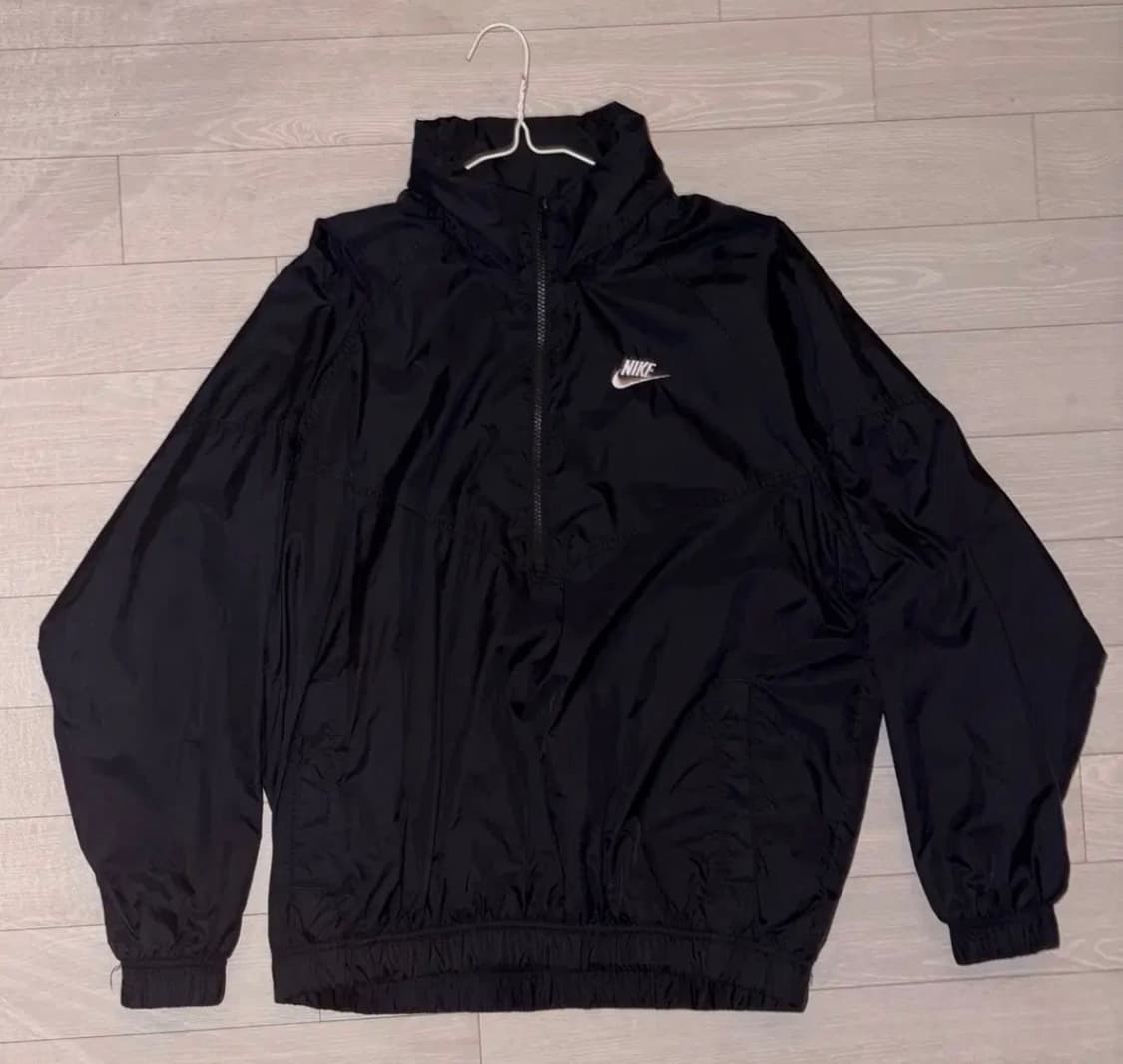 나이키 반집업 바람막이 상품이미지1
