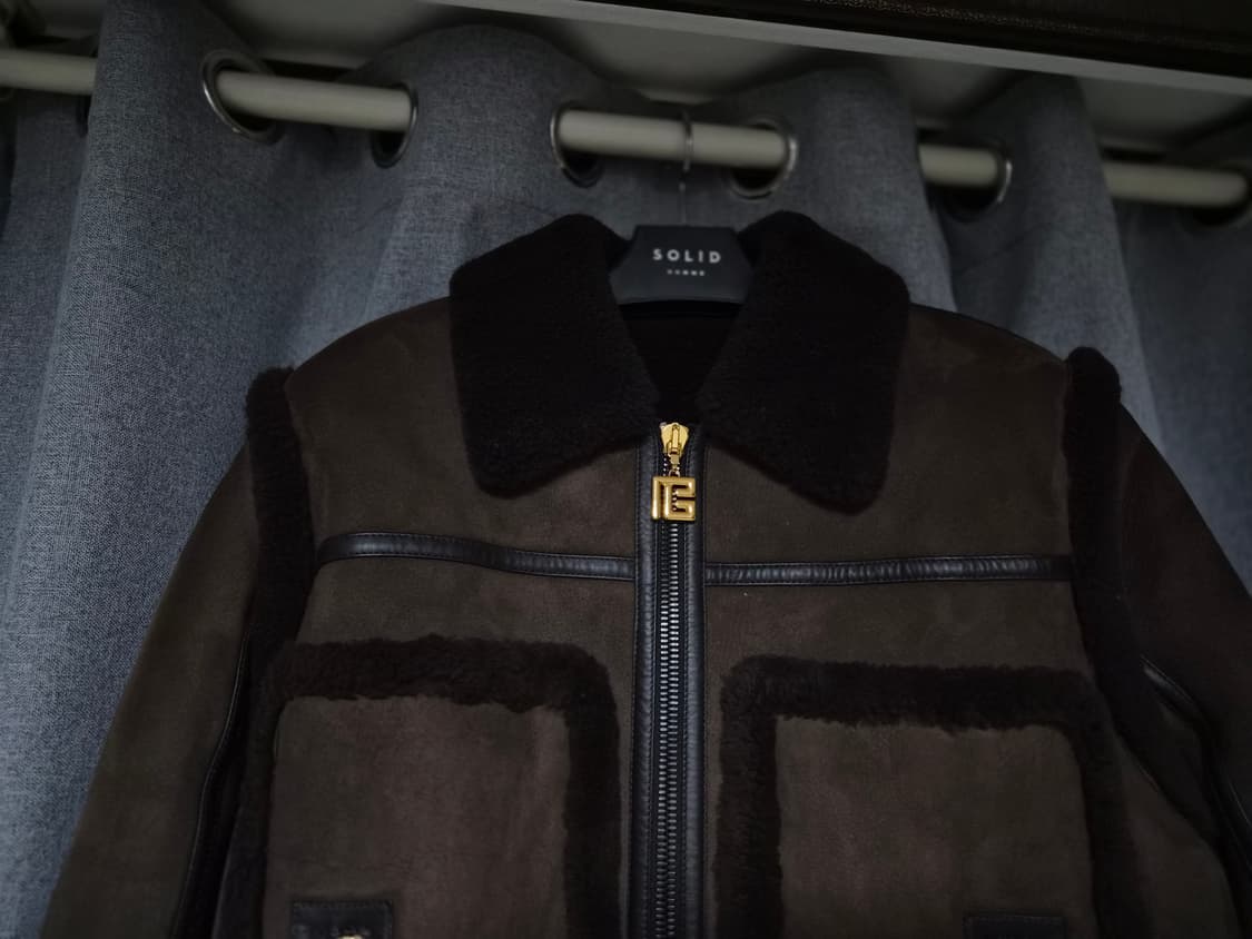 발망 23fw 시즌 최고가 무스탕팝니다 구찌 프라다 루이비통 상품이미지4