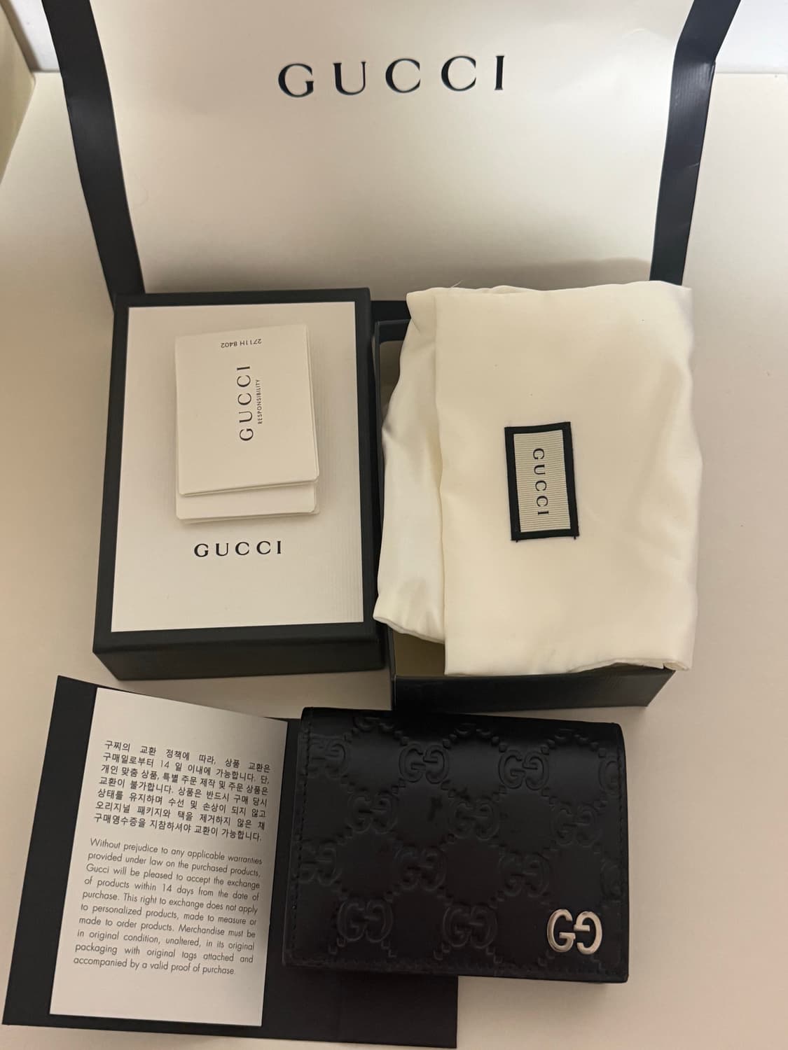 구찌 여성 레더 반지갑 상품이미지1