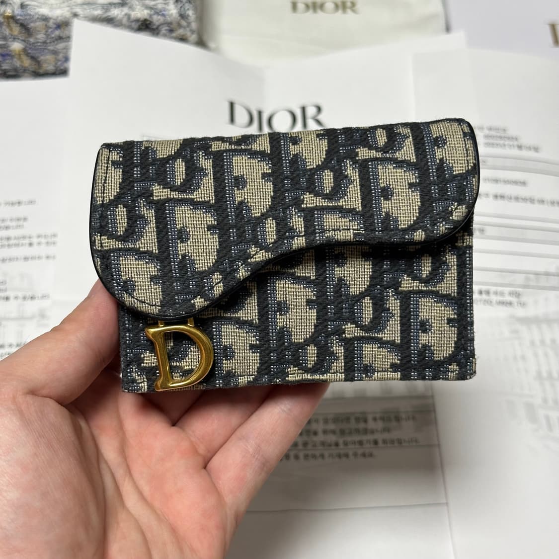 [풀구성] 디올 오블리크 새들 플랩 카드지갑 베이지 상품이미지3