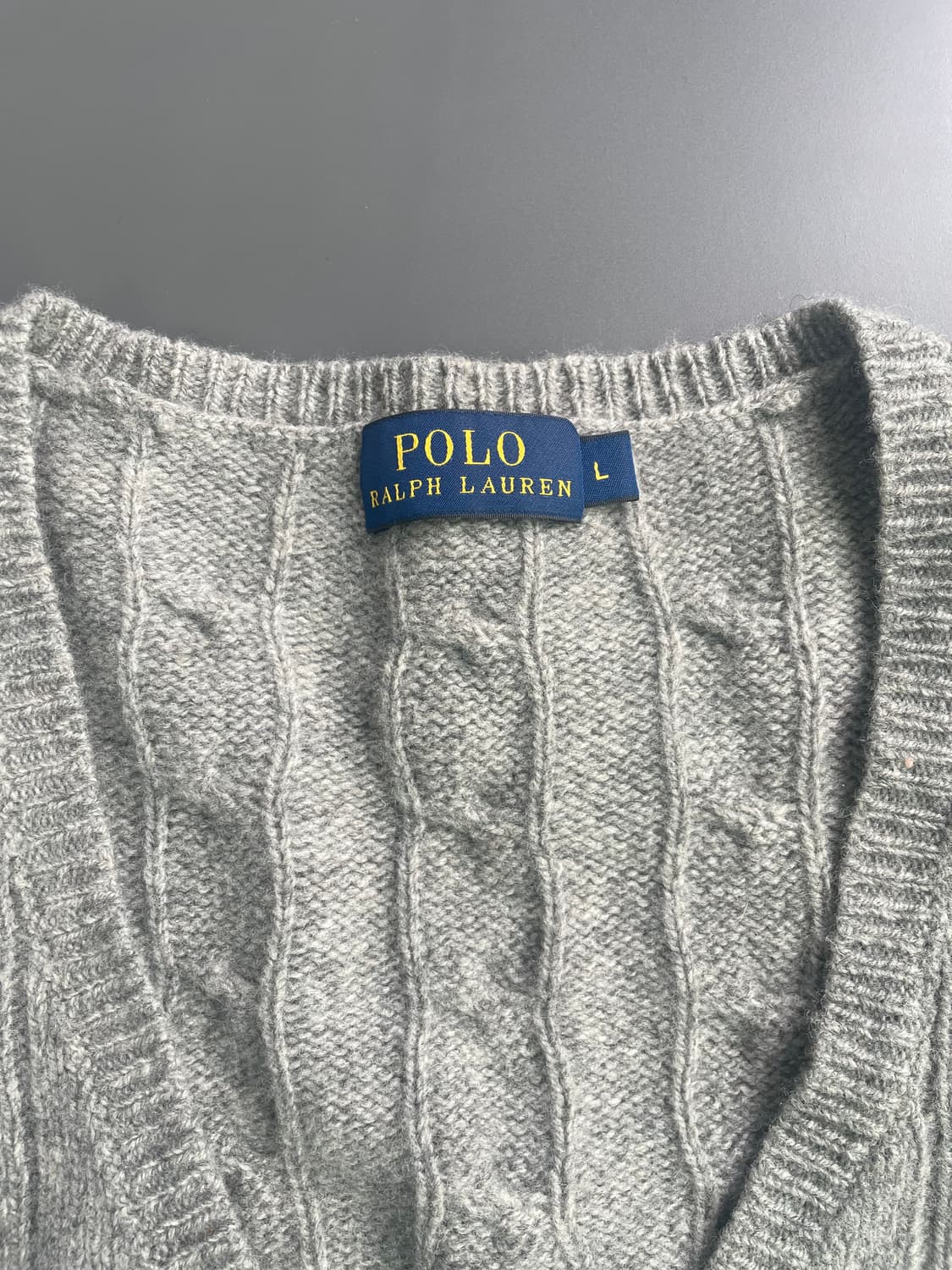 [L] 폴로 랄프로렌 여성 메리노울 케이블 꽈배기 브이넥 니트 스웨터 상품이미지7