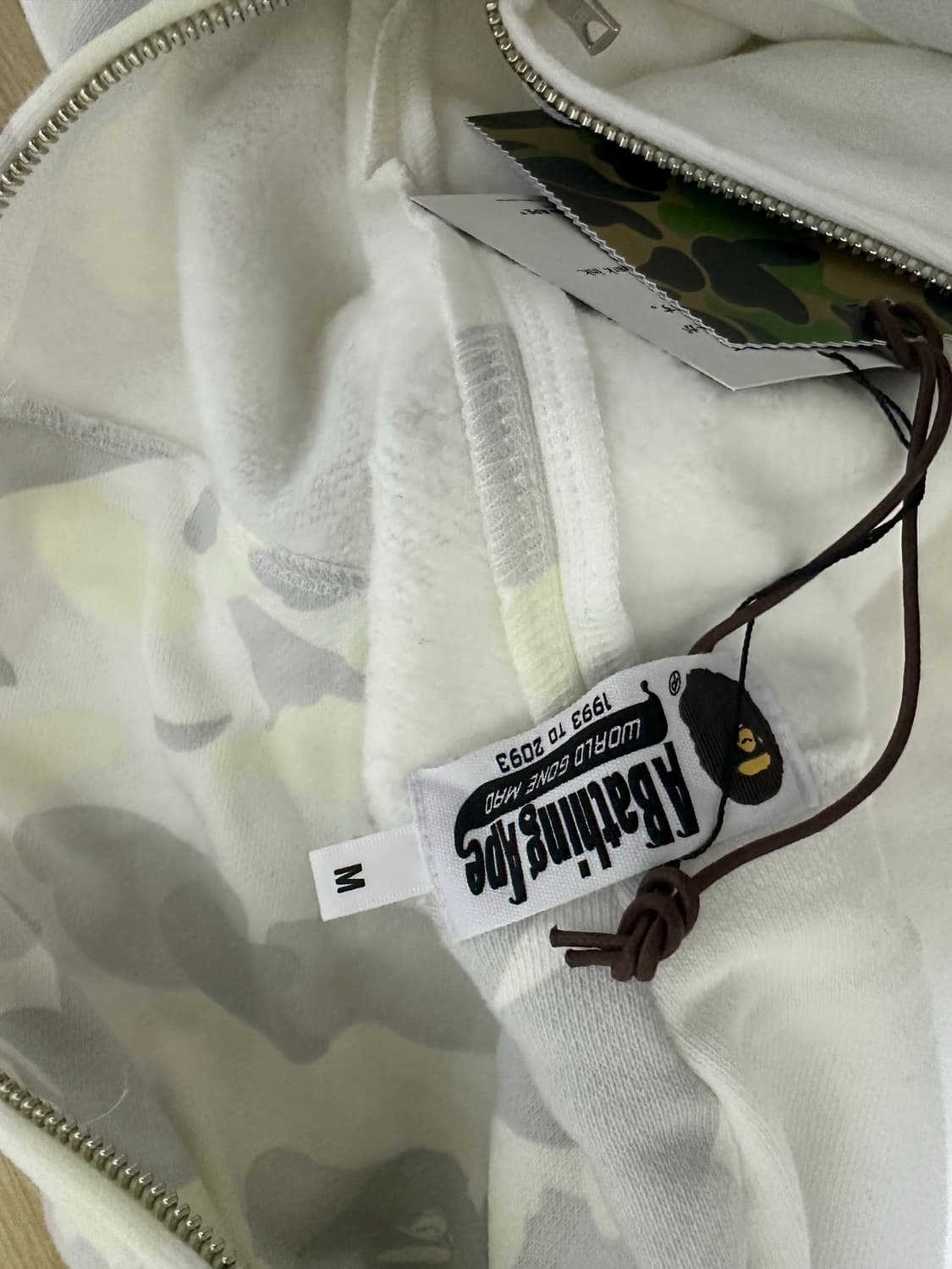 베이프 시티카모 타이거 샤크 풀 집 후디 상품이미지3