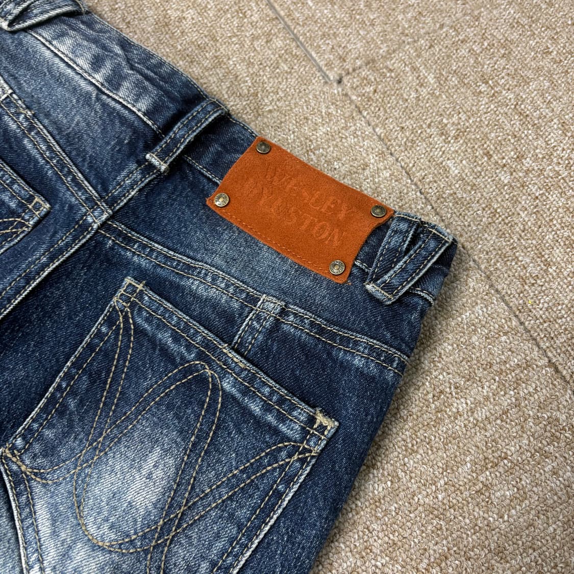 새상품 웨슬리휴스턴 부츠컷 데님팬츠 상품이미지5