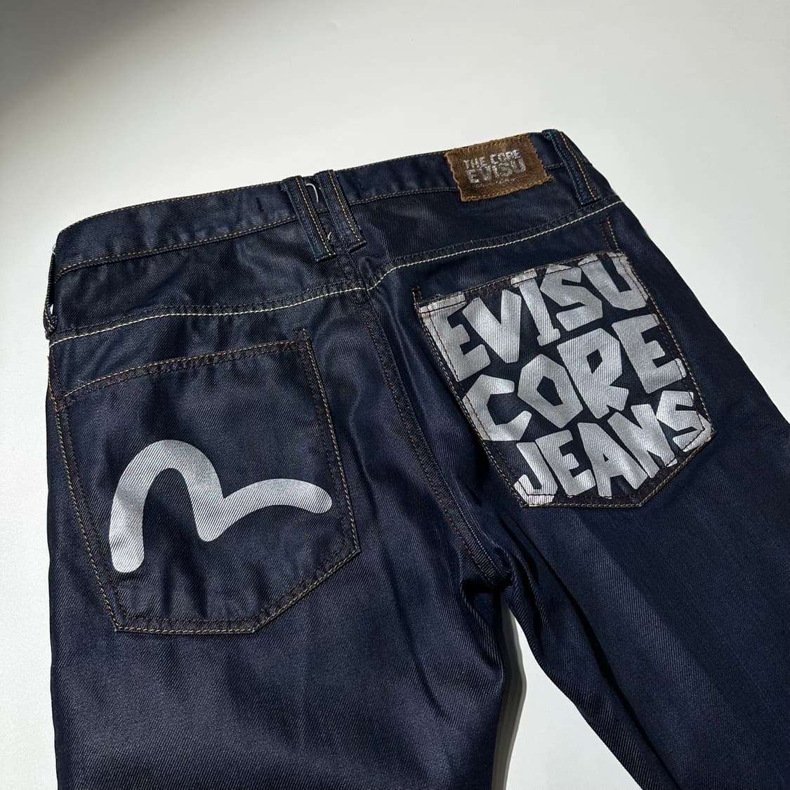 에비수 백로고 포켓 데님 팬츠 상품이미지3