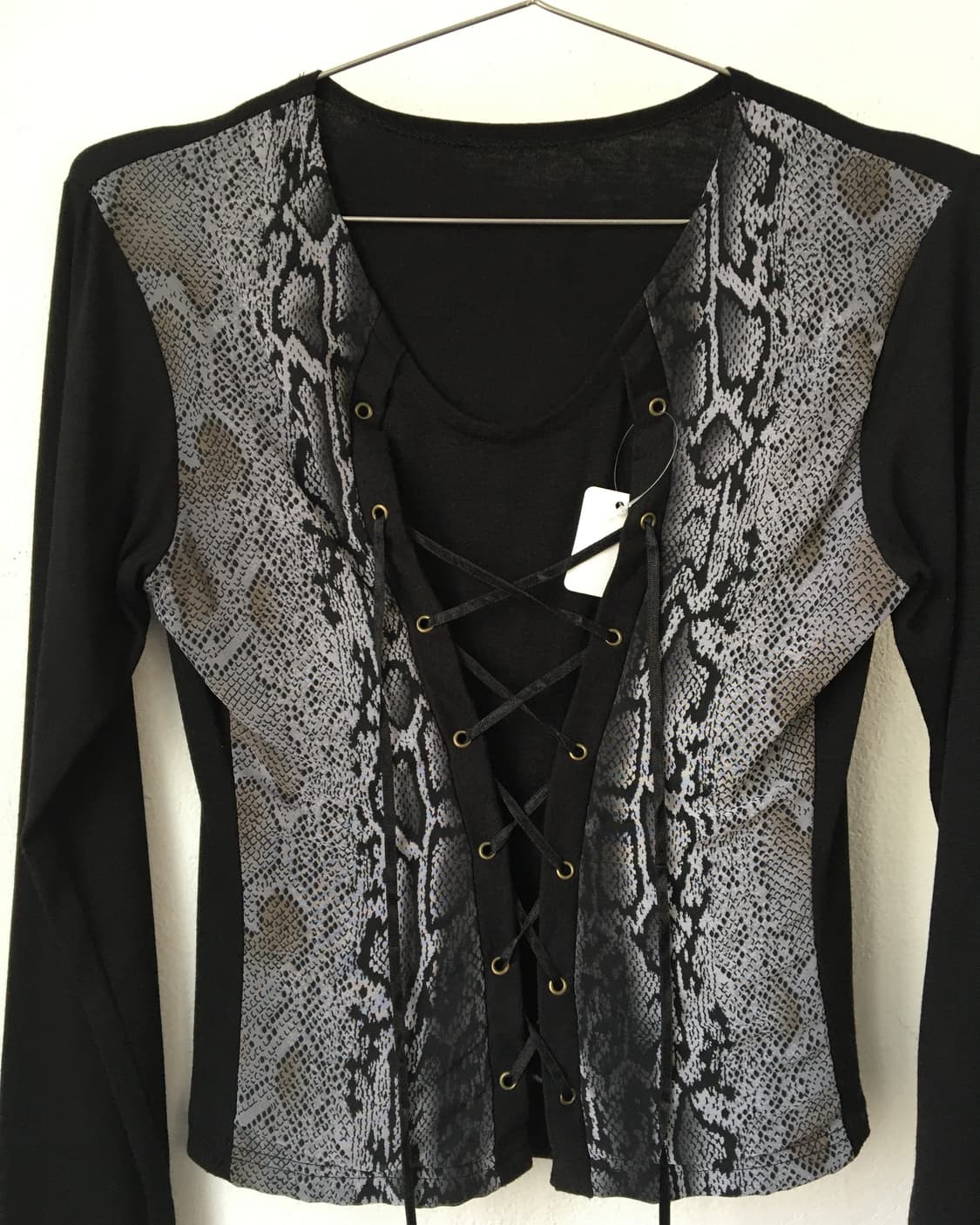 Python pattern lace up sleeve 상품이미지4