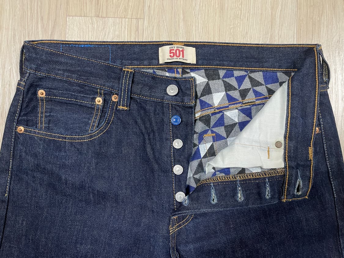32) 00's 리바이스 매장판 501 블루스티치 진청 데님팬츠 상품이미지6