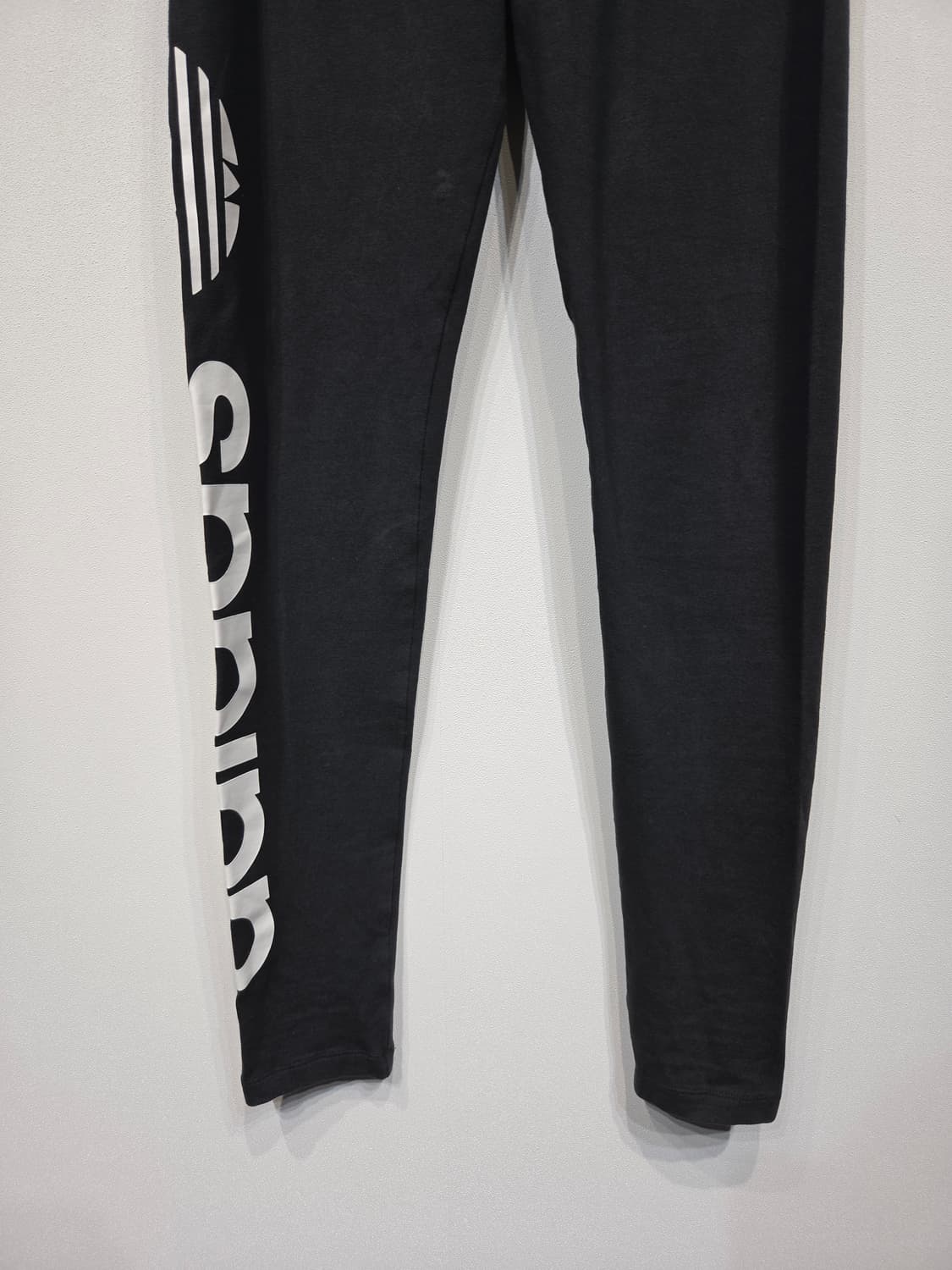 Adidas 아디다스 오리지널스 리니어 빅로고 레깅스 상품이미지4