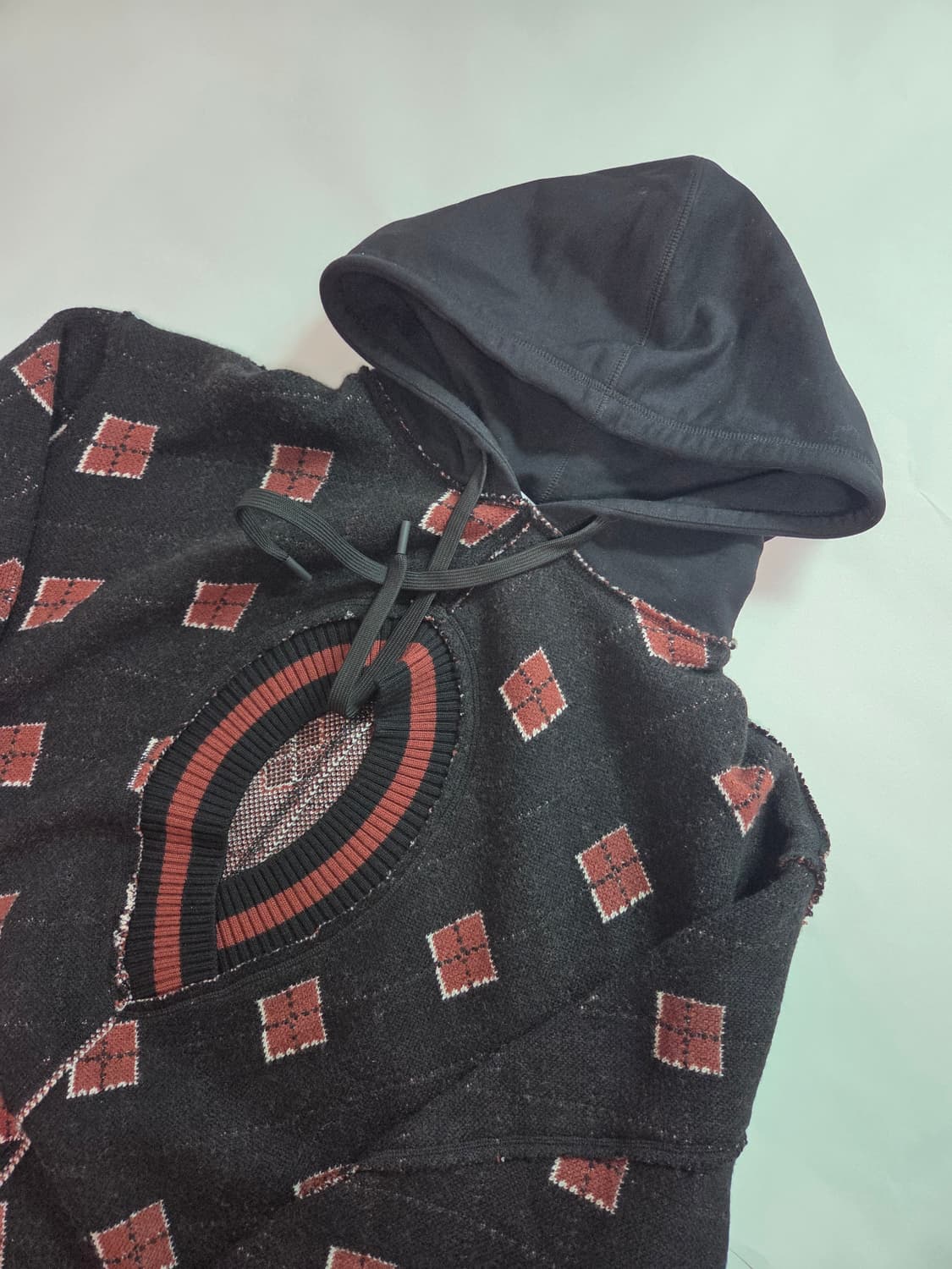 [L] 조던 루카 JORDANLUCA jaded 후드 니트 상품이미지3