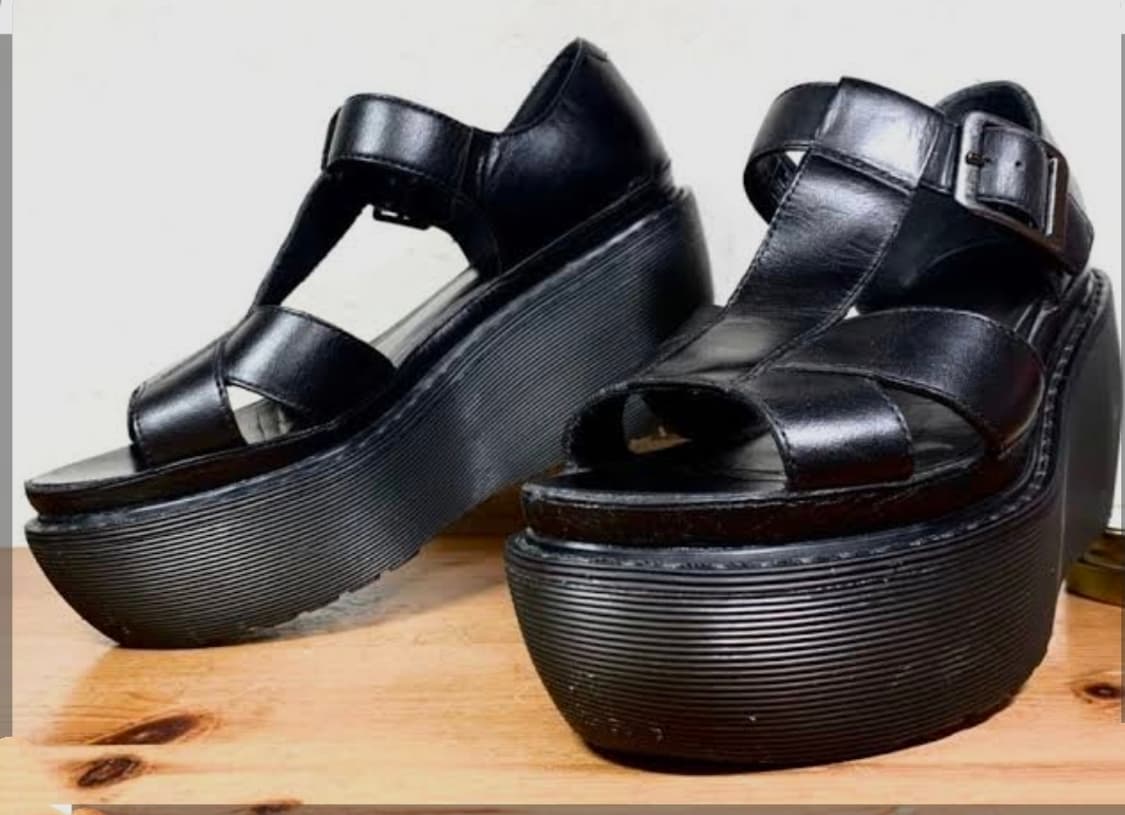 닥터마틴(Dr. Martens)아다야(ADAYA)통굽 플랫폼 샌들 상품이미지1