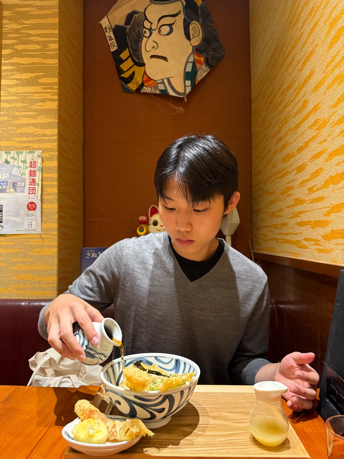 유니클로 메리노 V넥 니트 상품이미지4