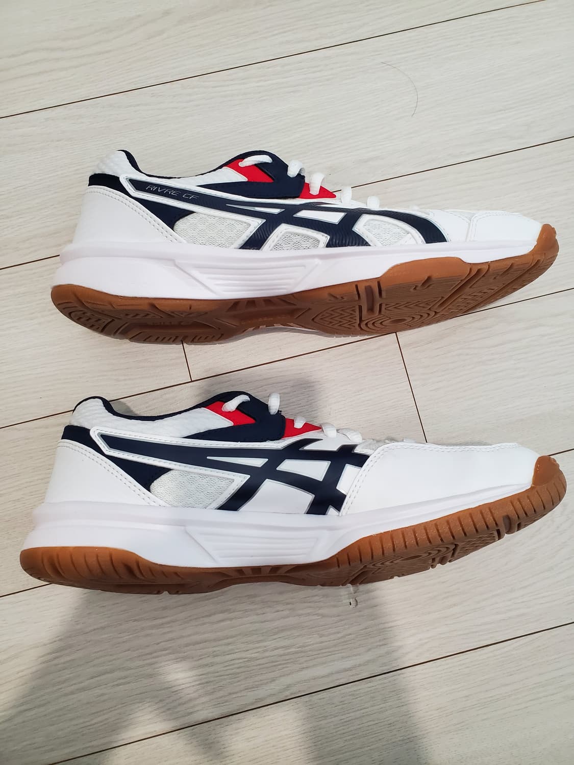 새상품급)아식스 운동화 CF 112433201-102 배구 배드민턴 탁구 상품이미지7