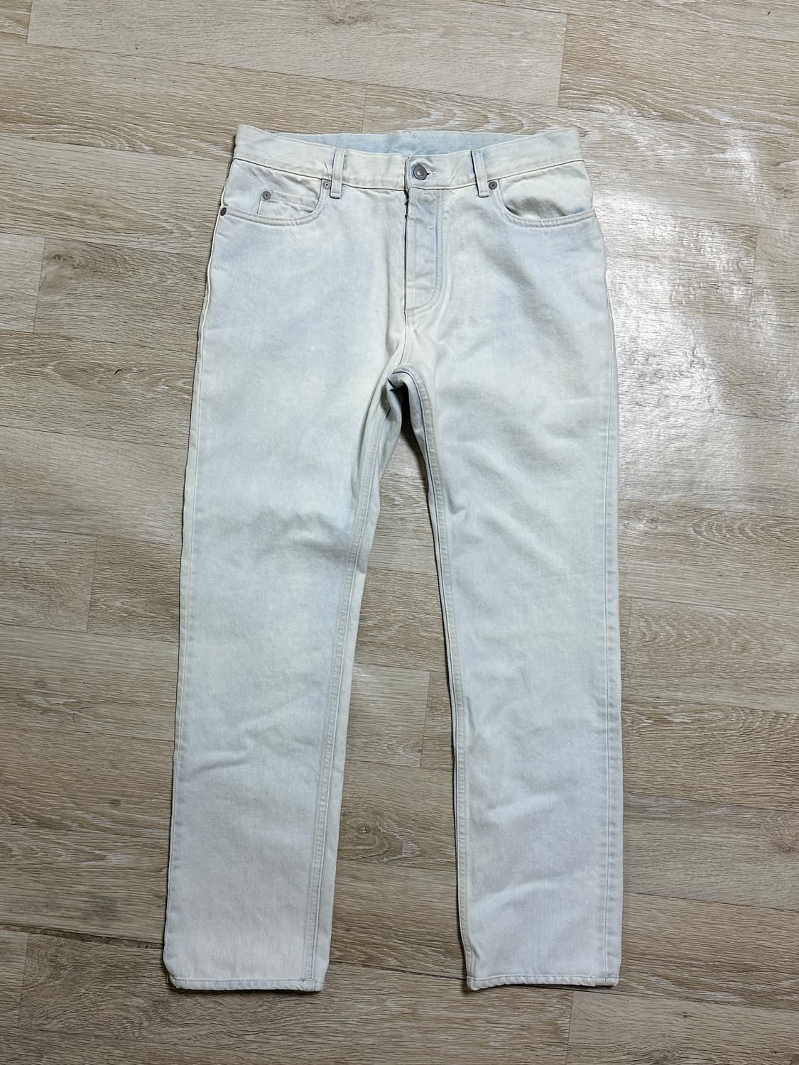 Maison Margiela Distressed Denim Pants 상품이미지5