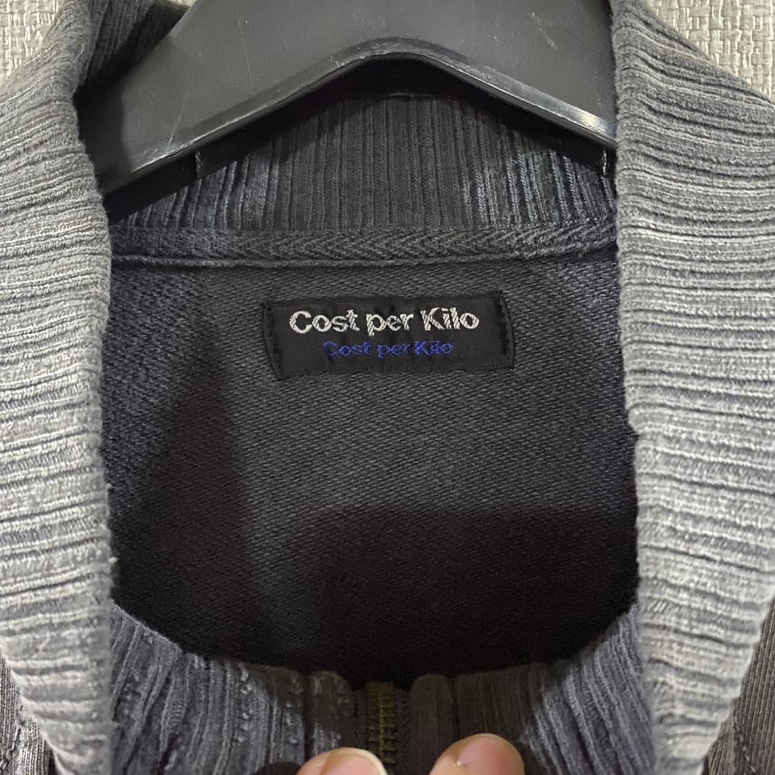 코스트퍼킬로 스웻 집업 상품이미지3