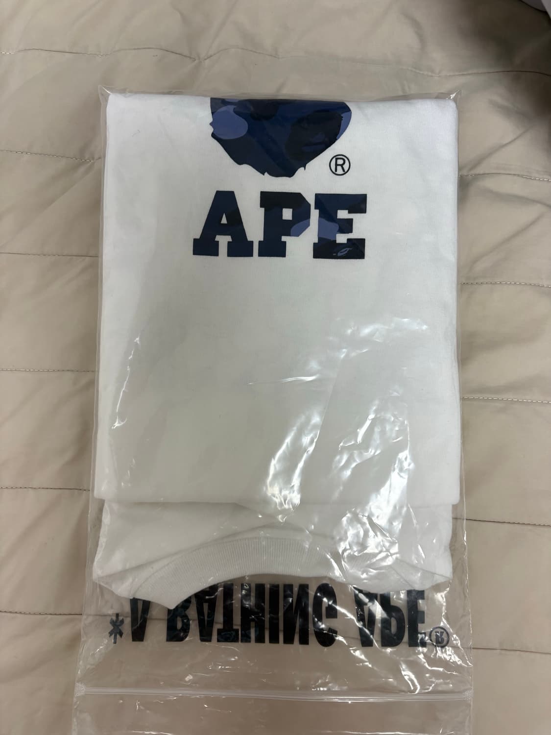 베이프 카모컬리지 화이트 네이비 미개봉 상품이미지3