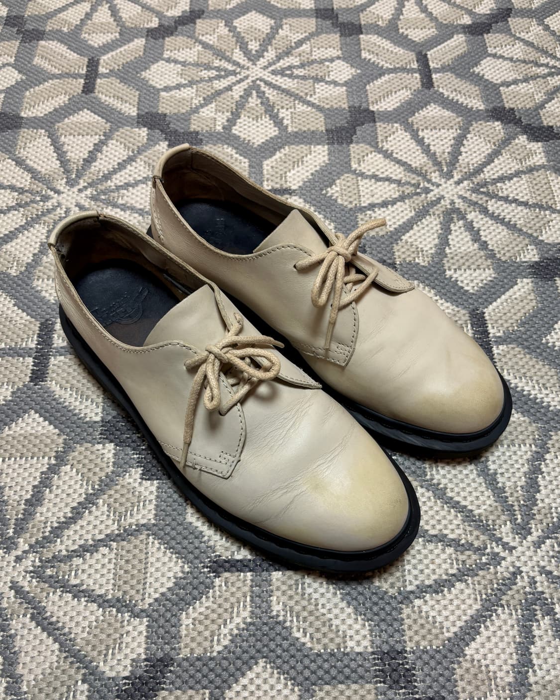 (270) 닥터마틴 1461 데콘 아이보리 상품이미지1