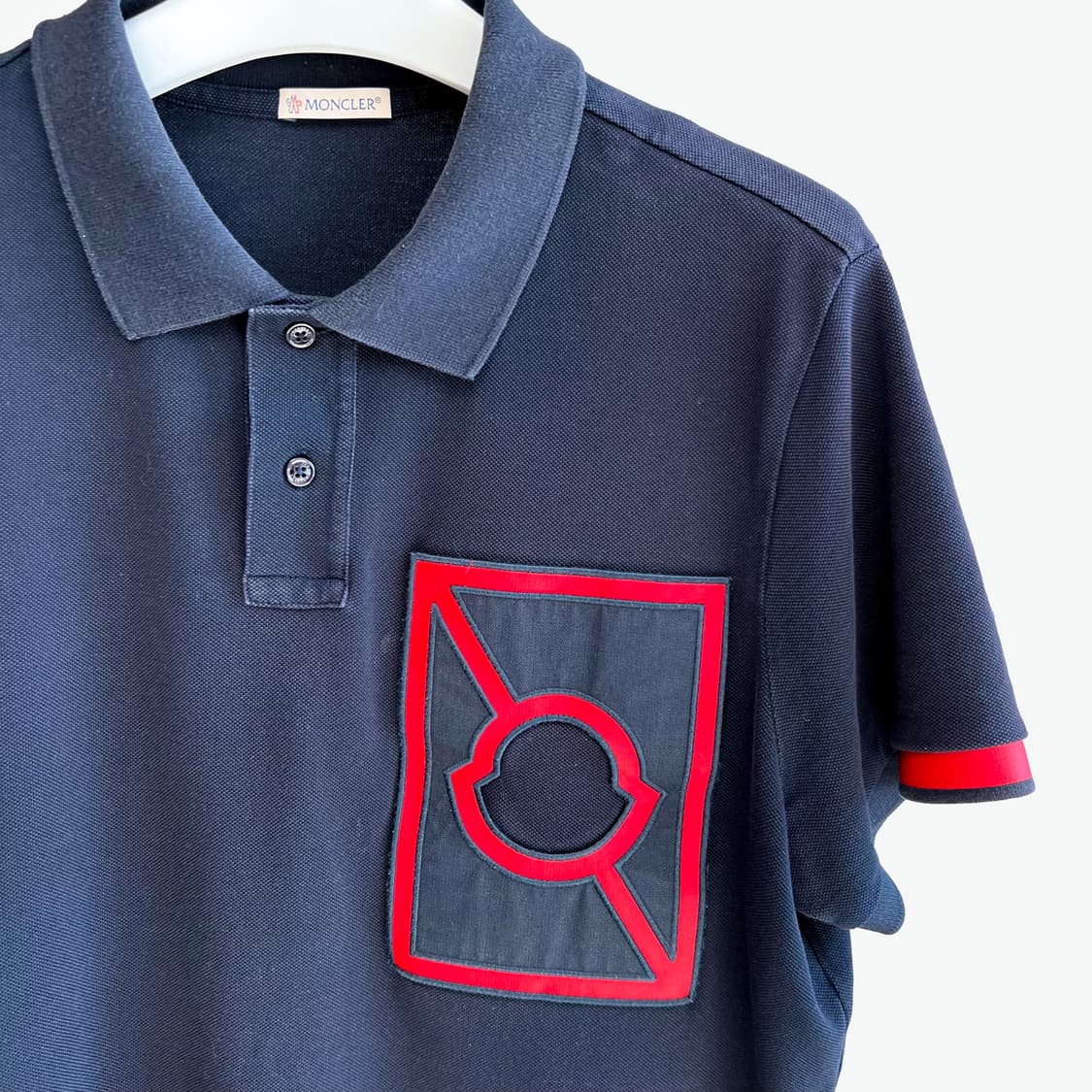 [L] 몽클레어 빅로고 반팔 카라티 상품이미지4