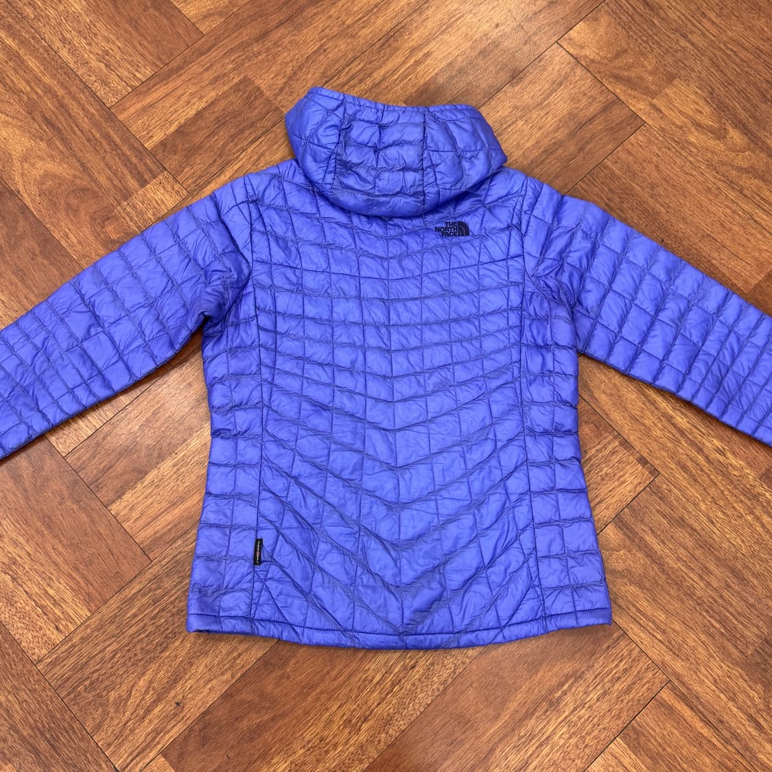 여성용 M(105~110) 노스페이스 써모볼 경량 후드 패딩 자켓  상품이미지2