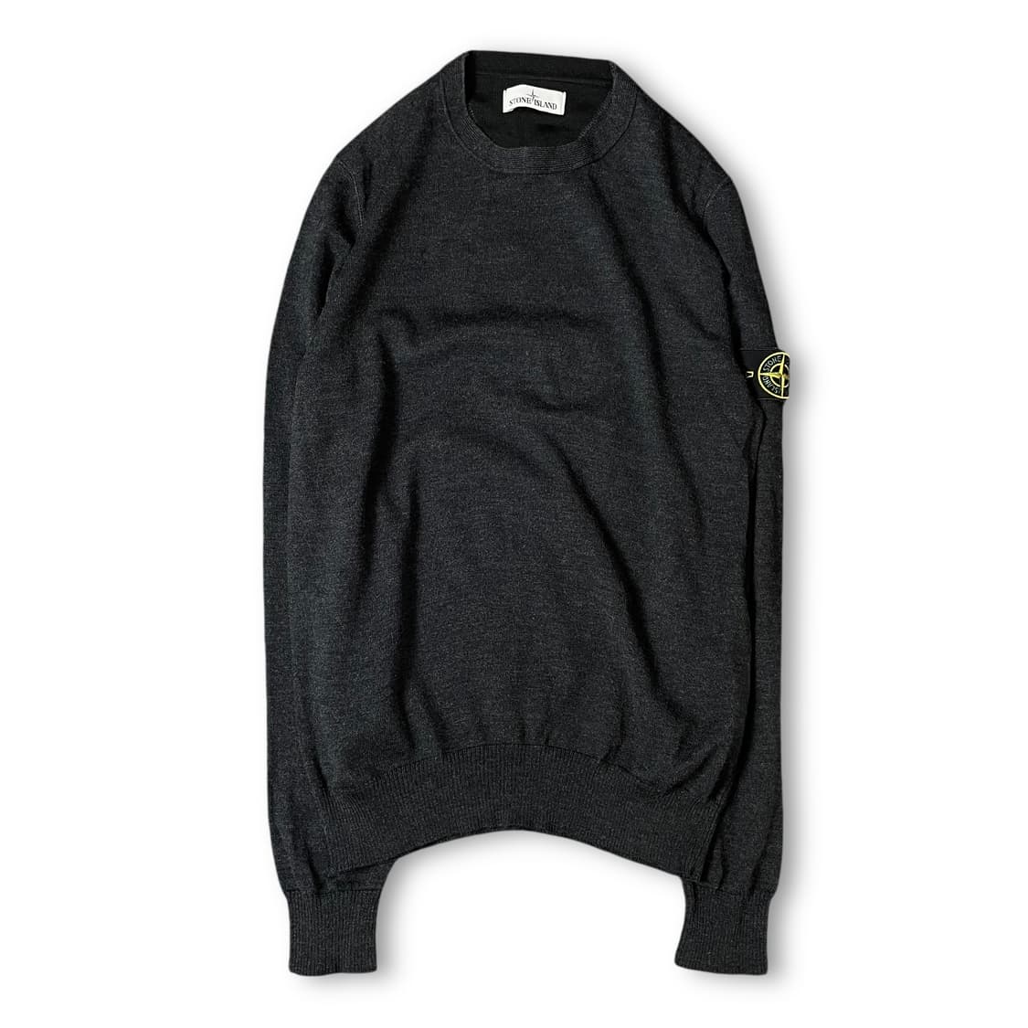 스톤아일랜드 차콜 와펜 라운드넥 긴팔 니트 L 상품이미지1