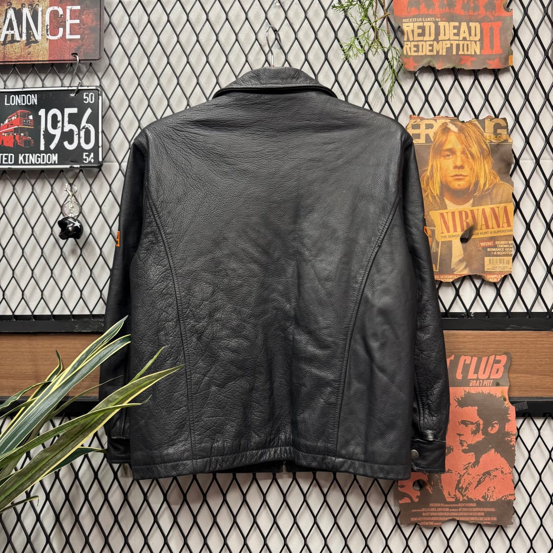 USA VINTAGE 레더 팀 자켓 사이드 자수 레터링 포인트 블랙 상품이미지2