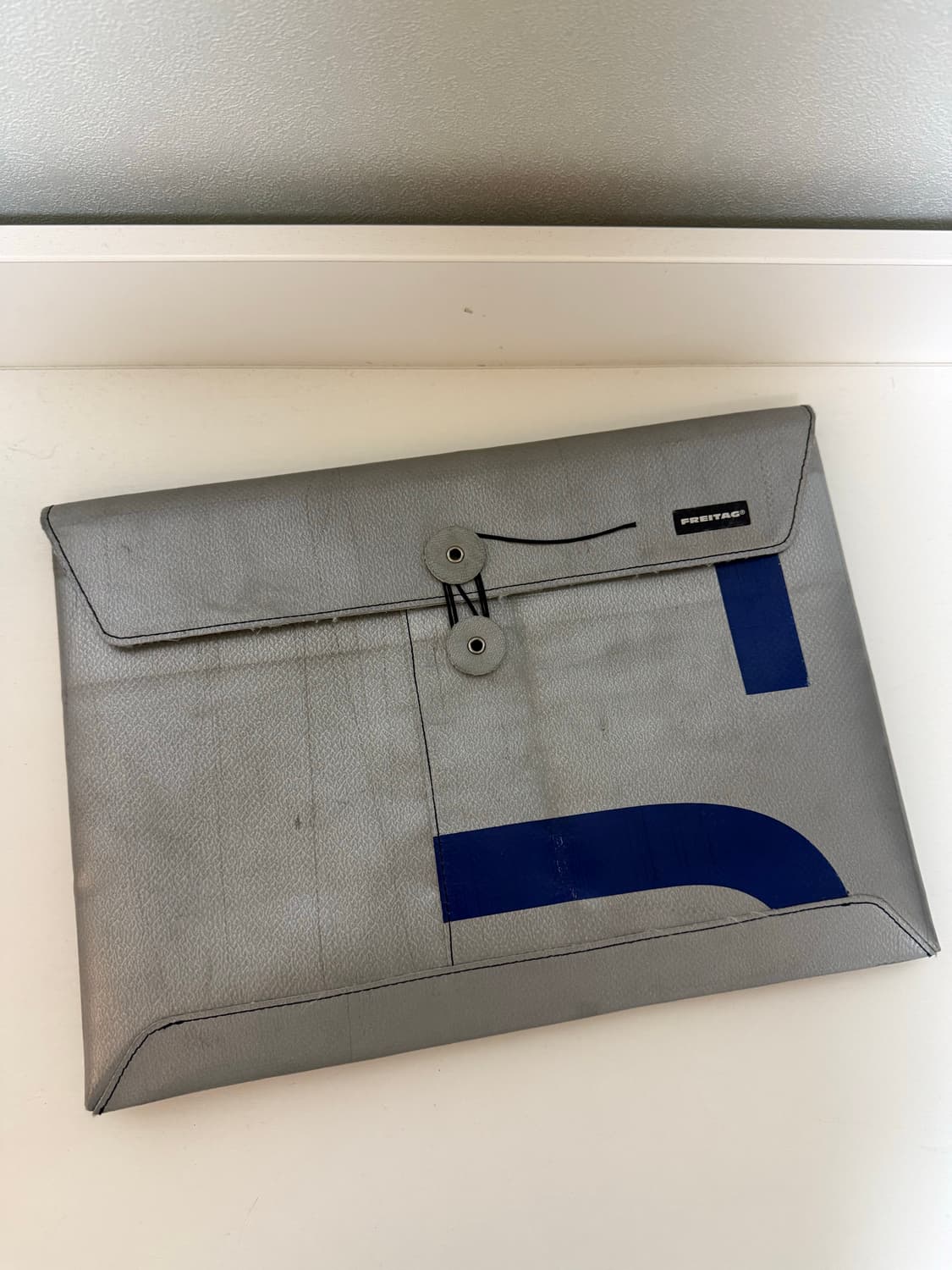 프라이탁 f411 노트북 슬리브 상품이미지1