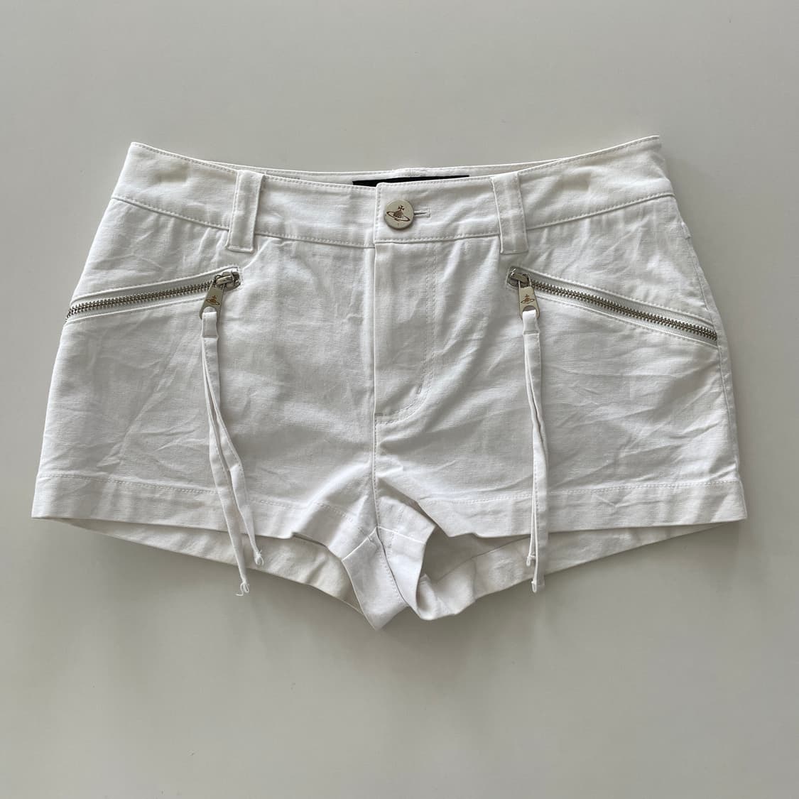 비비안웨스트우드 화이트 숏츠 상품이미지1