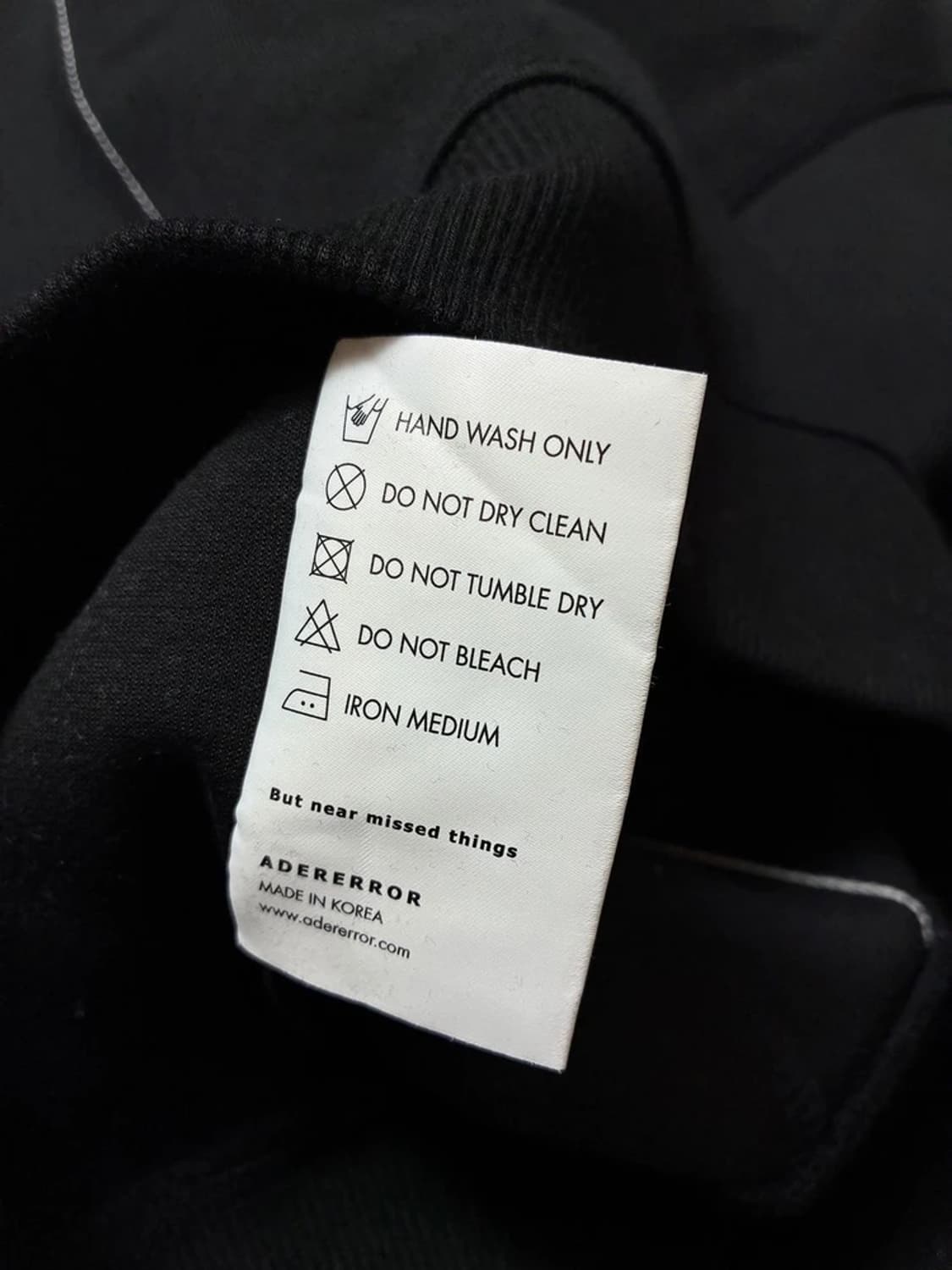 아더에러 22FW TRS 멀티 라인 스웨트 셔츠 맨투맨 PN8459 상품이미지9