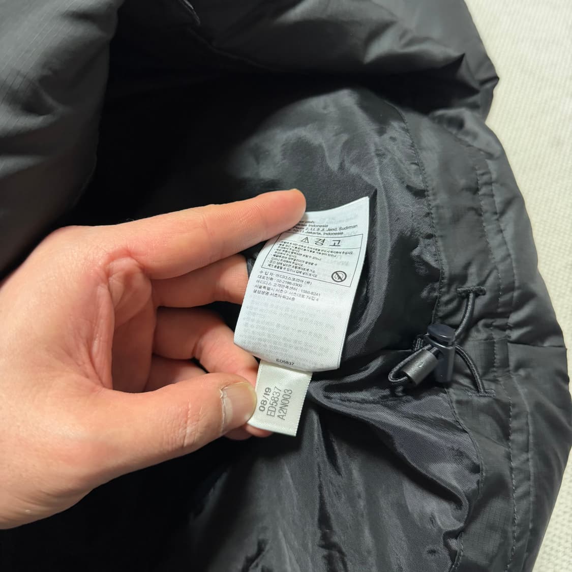 아디다스 오리지널 로고 패딩 자켓 상품이미지4