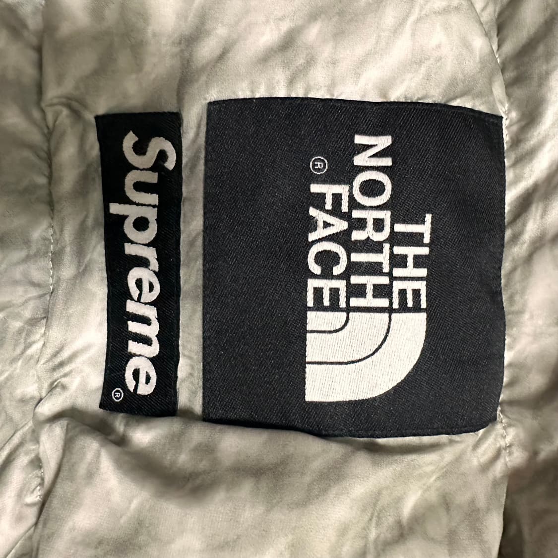 [XL] 슈프림 노스페이스 페이퍼 패딩  상품이미지4