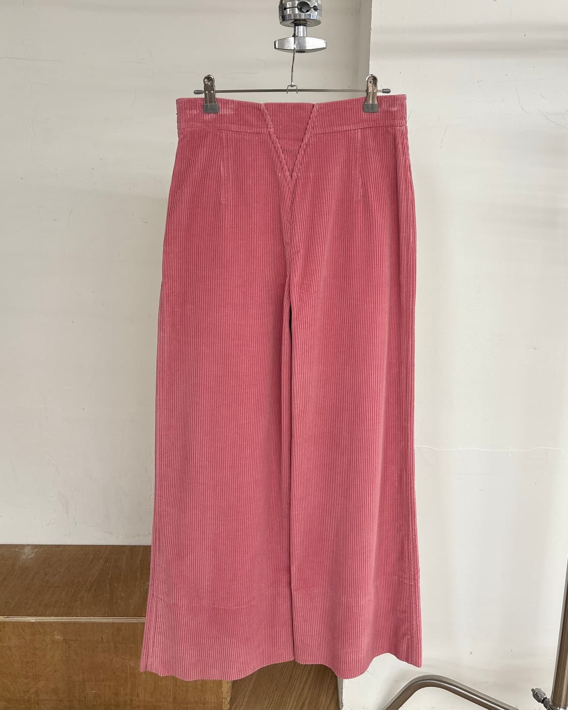 끌로에 핑크 코듀로이 와이드 팬츠  상품이미지4