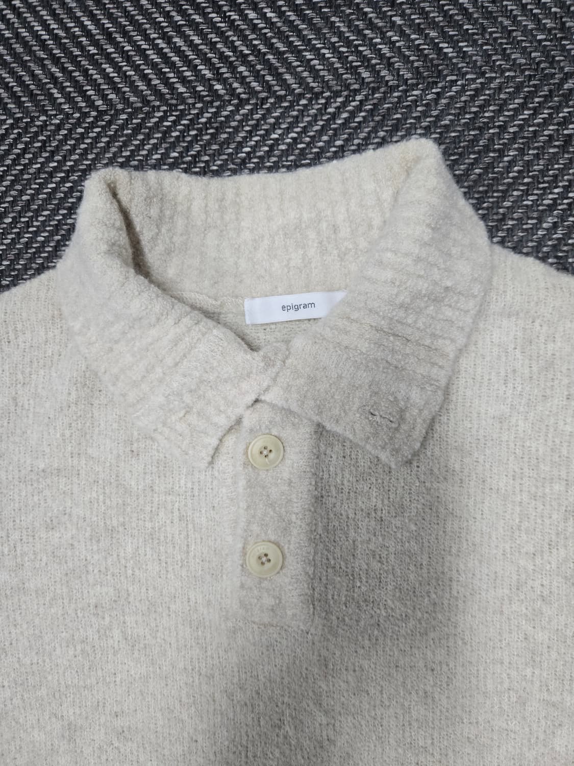 에피그램 24ss 부클 니트 티에리 모83%니트티 상품이미지3