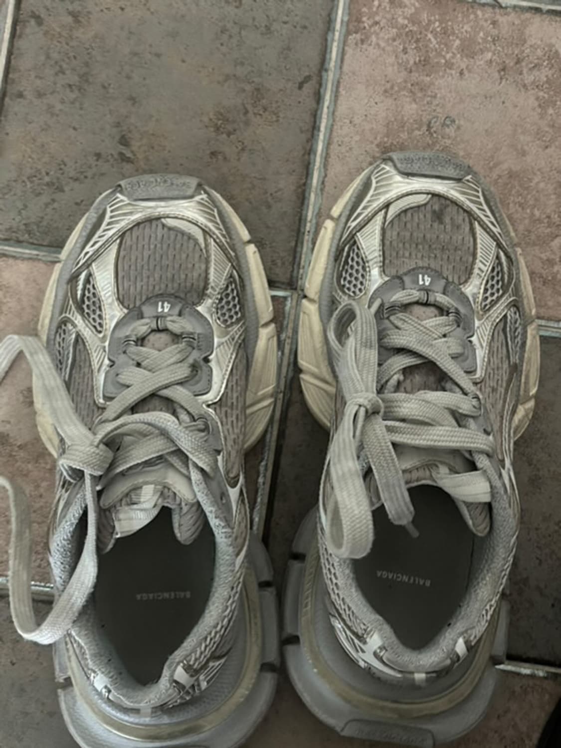 발렌시아가 3xl 41 사이즈 급처 상품이미지2