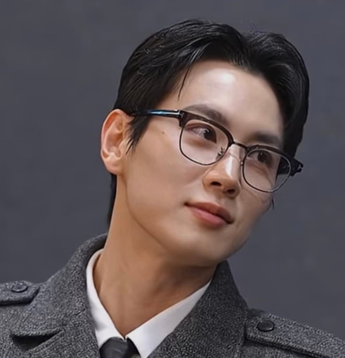 톰포드 안경 TF6016 020컬러 새상품 풀박스로 팝니다 상품이미지1