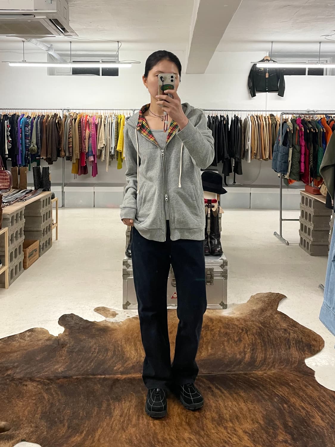 BEAMS layered hood zip-up 빔즈 레이어드 후드 집업 상품이미지3