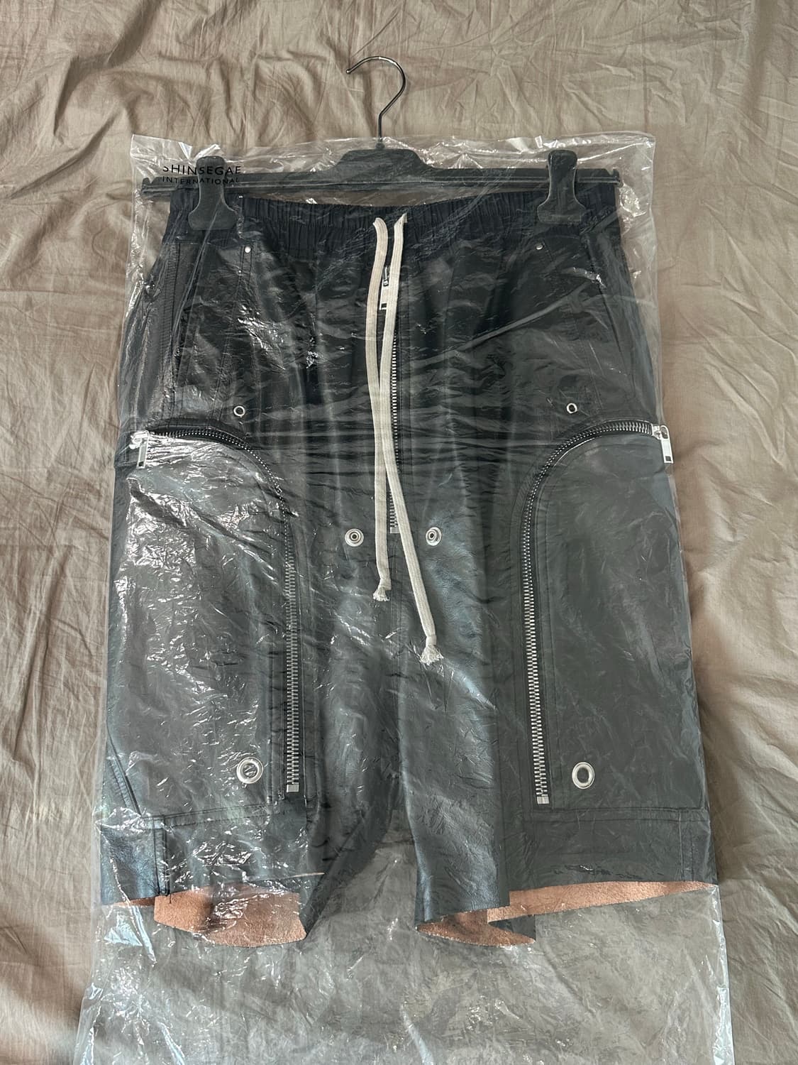 릭오웬스 바우하우스 벨라 레더 쇼츠 50사이즈  상품이미지5