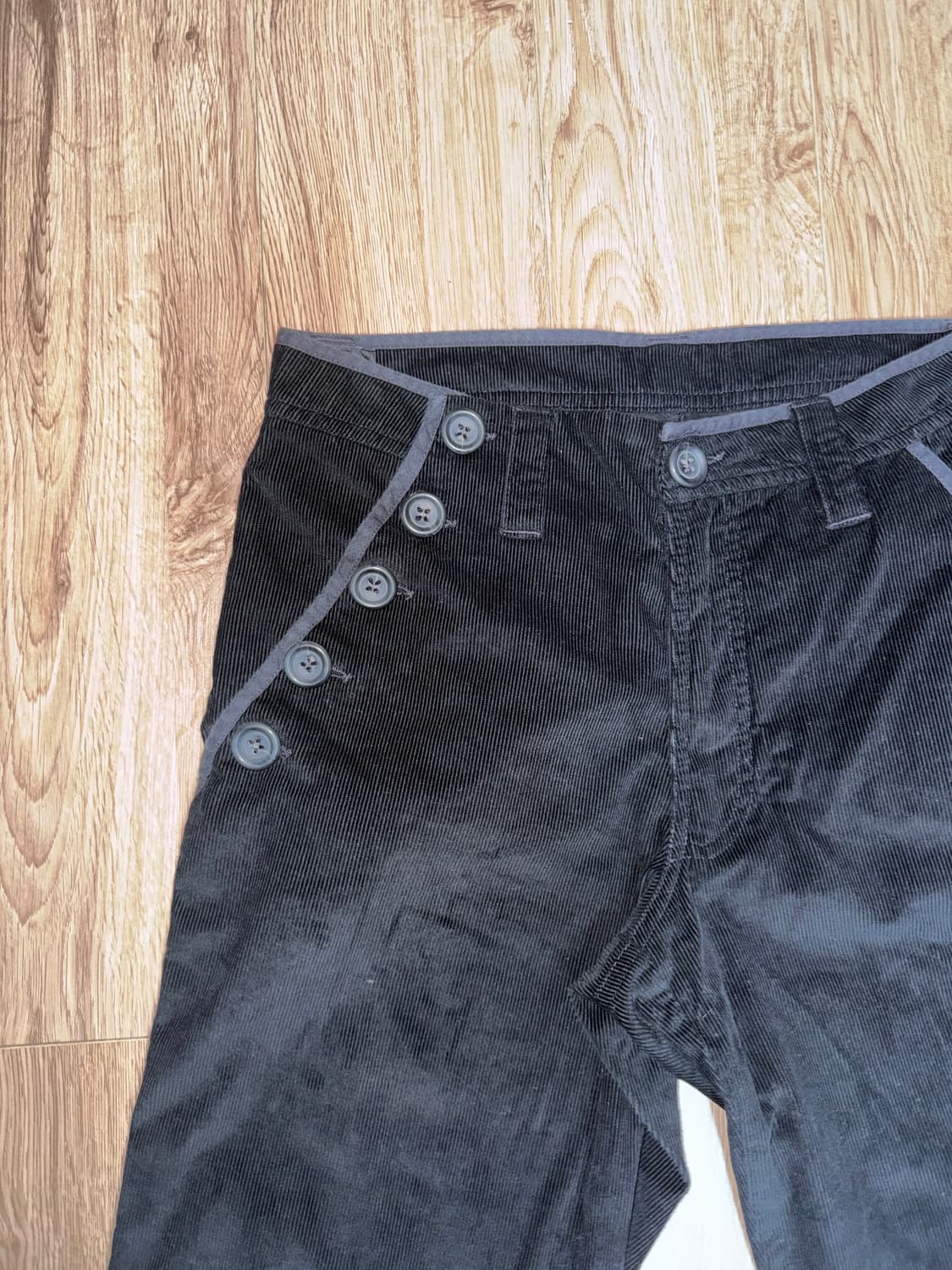 엠포리오 아르마니 코듀로이 팬츠 상품이미지3