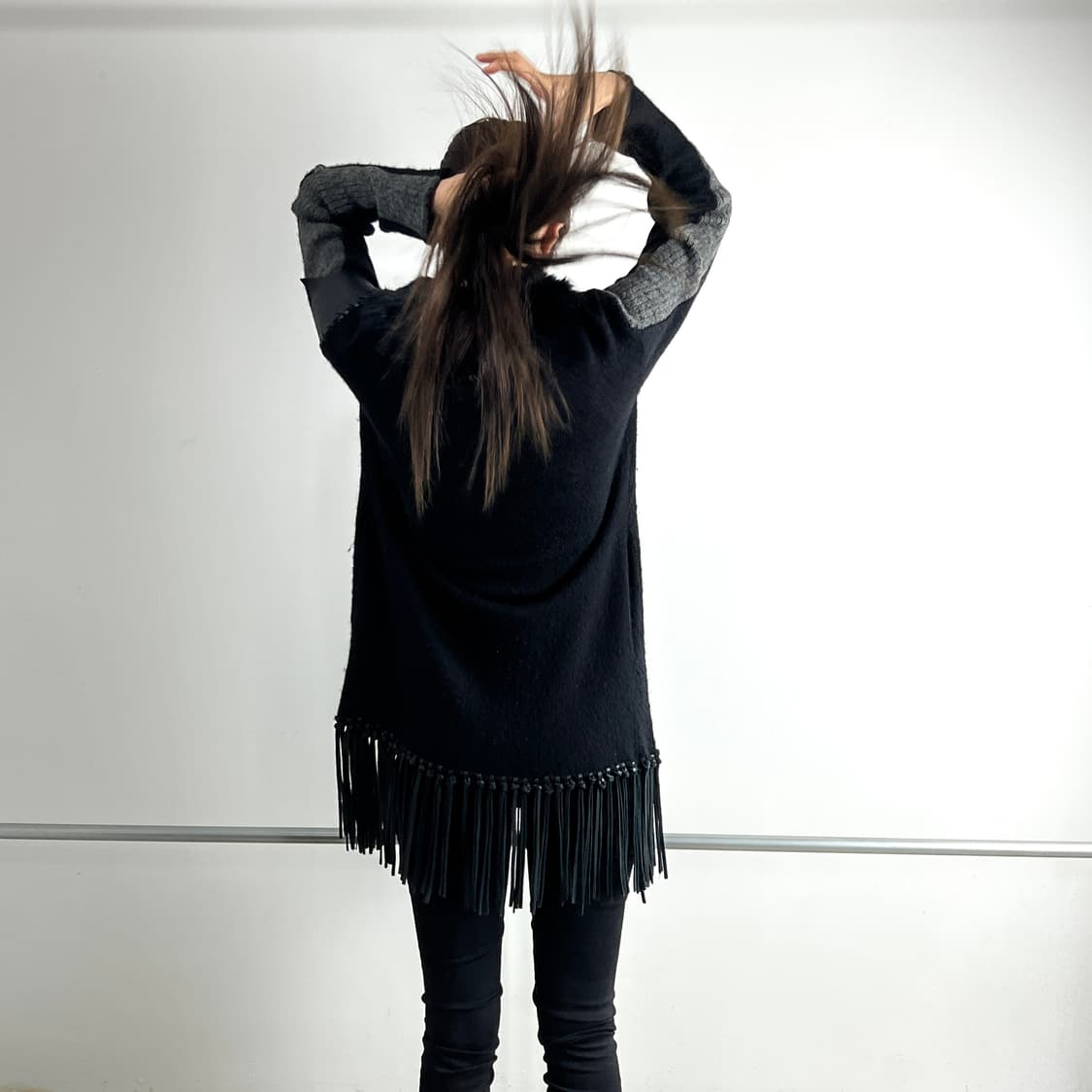 로엔 레더 프린지 울 롱코트 상품이미지4