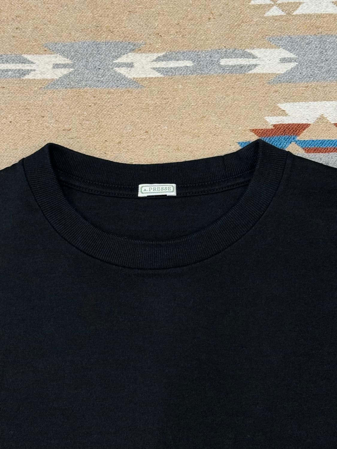 [2] 아프레쎄 헤비 웨잇 티셔츠 블랙 25SS 상품이미지2