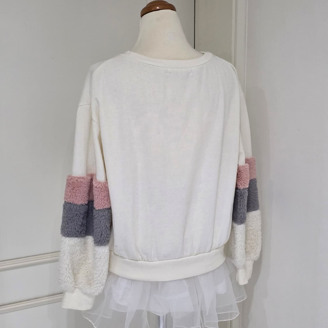 세실맥비 일본빈티지)화이트 오네히메갸루st 양지뢰 퍼프 퍼 소매 맨투맨 상품이미지3
