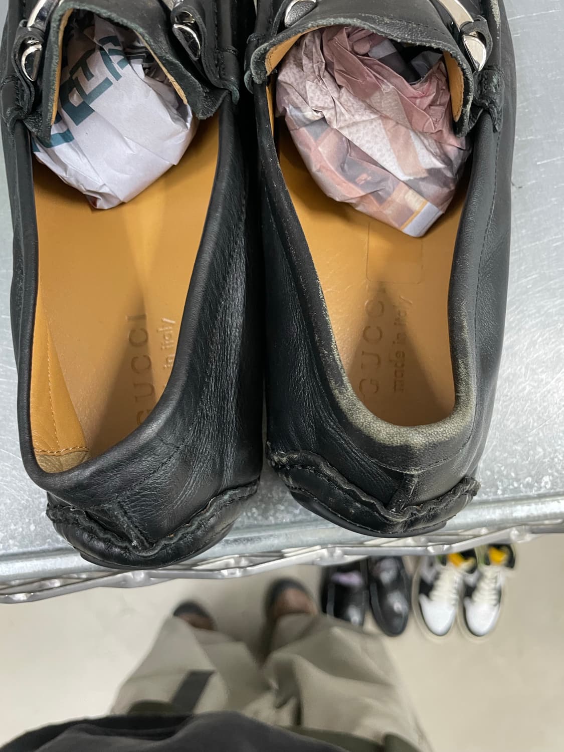 구찌 블랙 레더 홀스빗 로퍼 8 상품이미지9