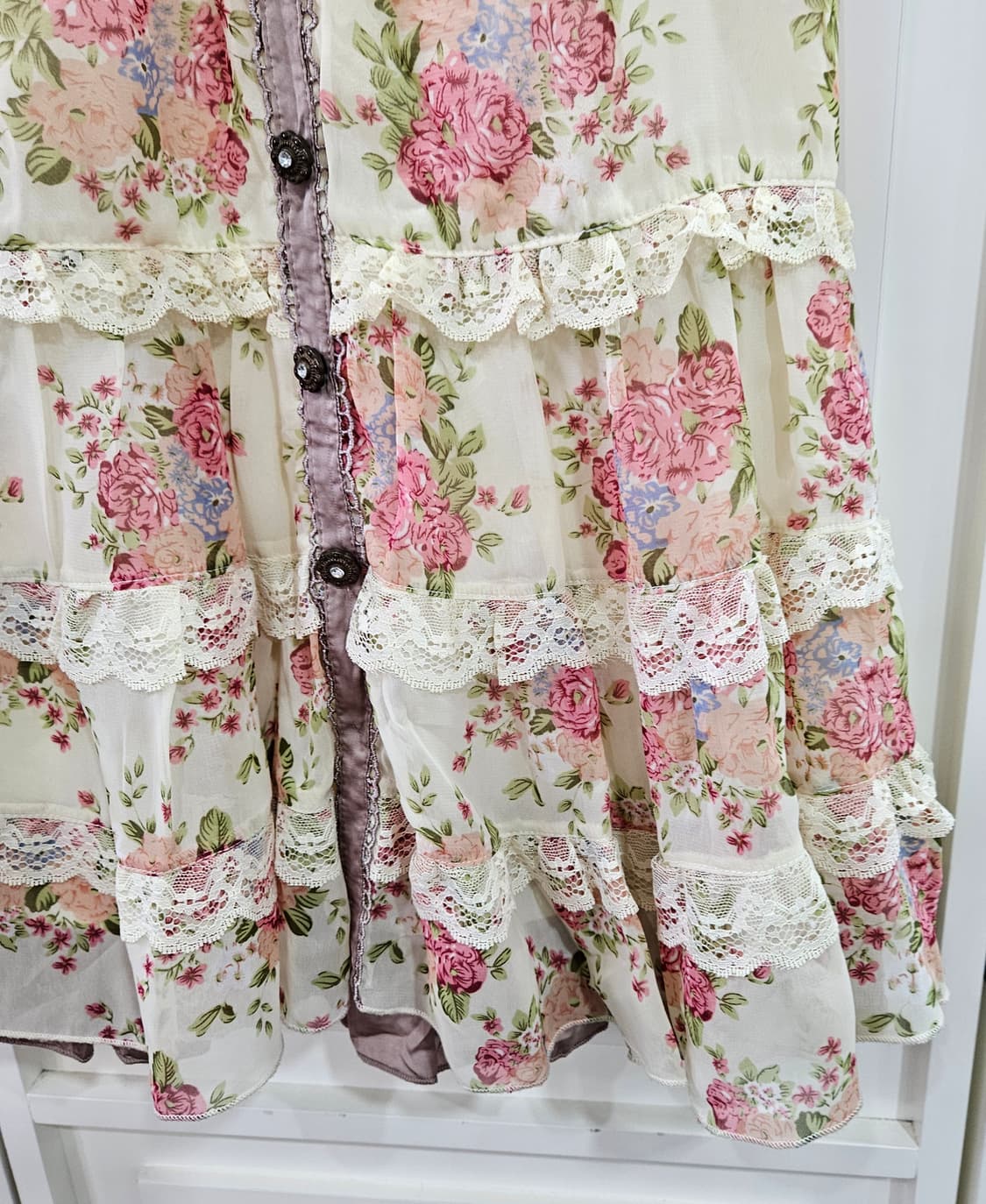 엑시즈팜 로즈 레이스 캉캉 슬리브리스 원피스 상품이미지5