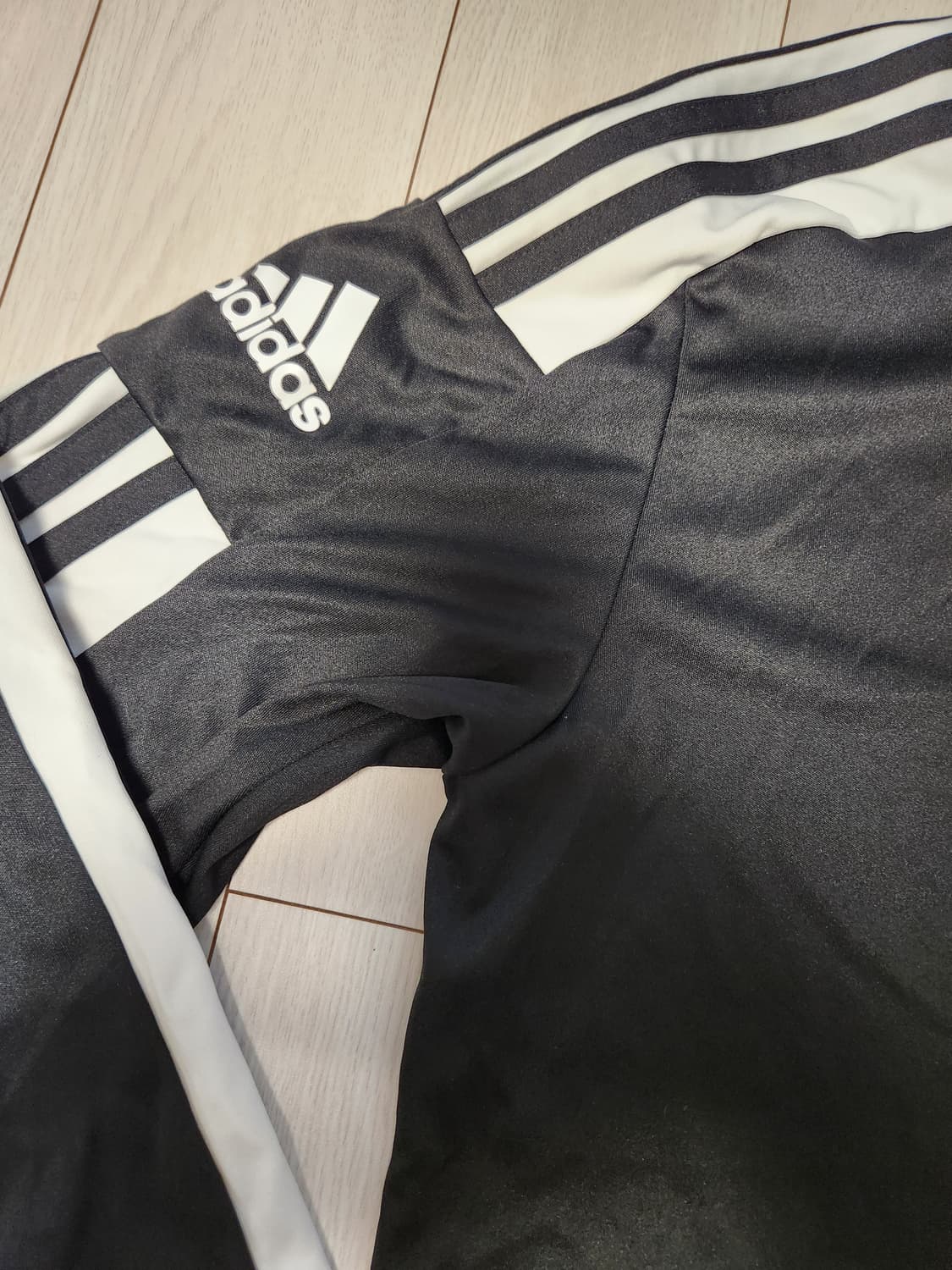 아디다스 스쿼드라 21 저지 롱슬리브 (GN5792) 사이즈L


 상품이미지4