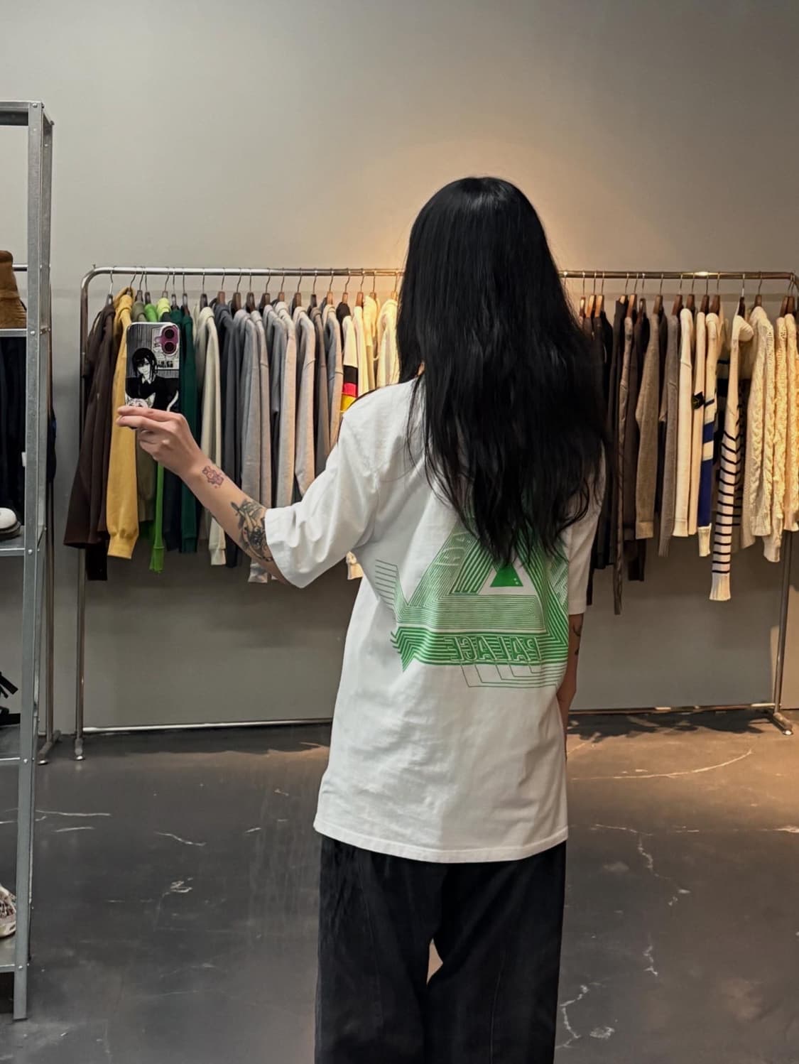 팔라스 서킷로고 화이트 반팔 A2410 상품이미지2