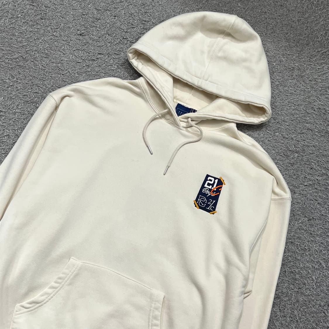 [100-105] 로맨틱크라운 후드티 상품이미지1