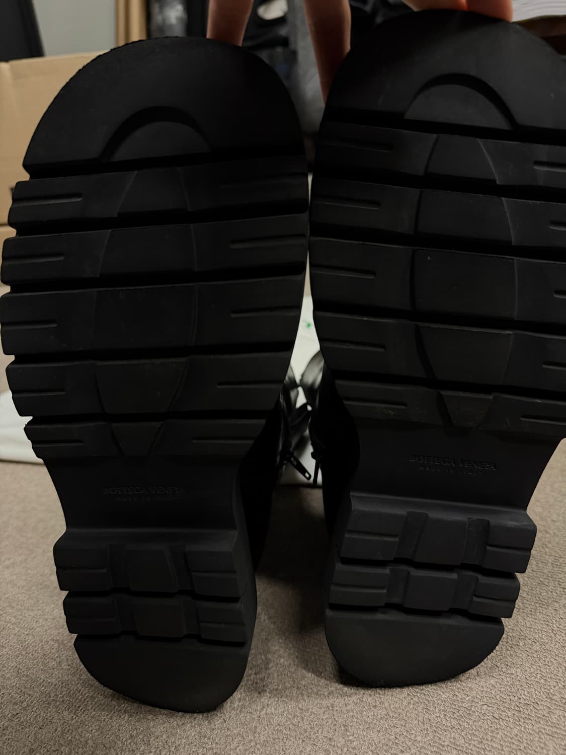 보테가베네타 러그부츠블랙 41(지퍼형) 상품이미지10